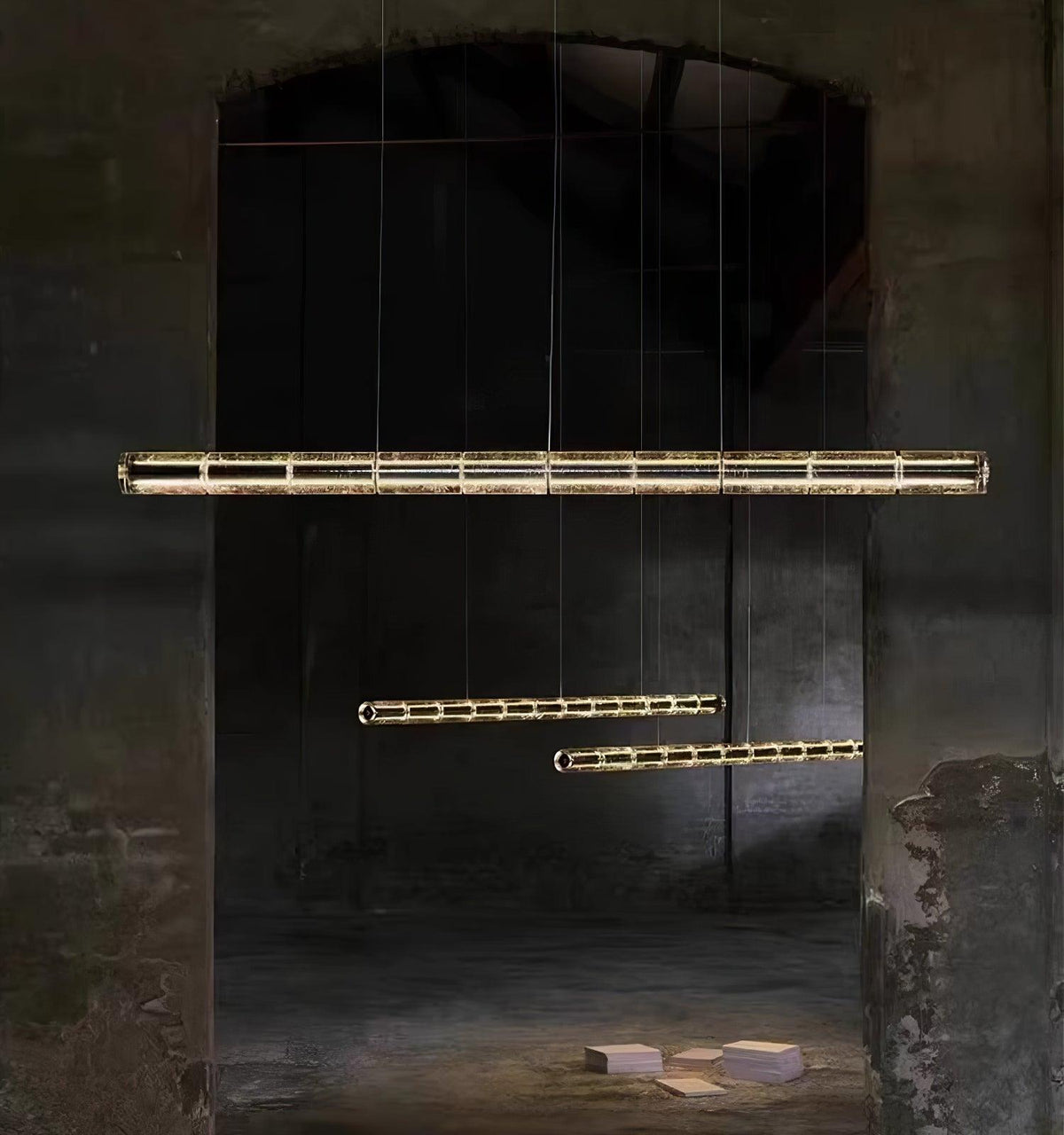Karoa Linear Pendelleuchte aus transparentem Glas
