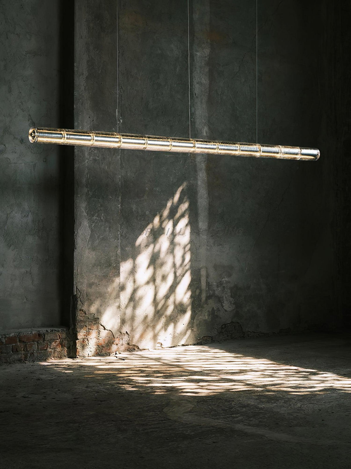 Karoa Linear Pendelleuchte aus transparentem Glas