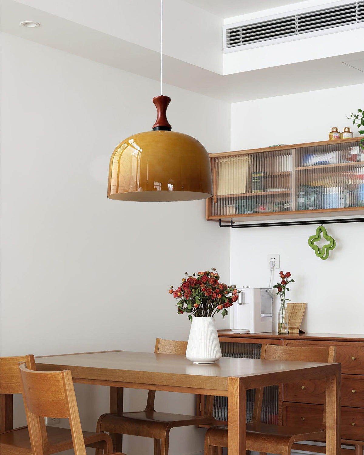 Lioraer Pendelleuchte aus Glas im Retro-Stil