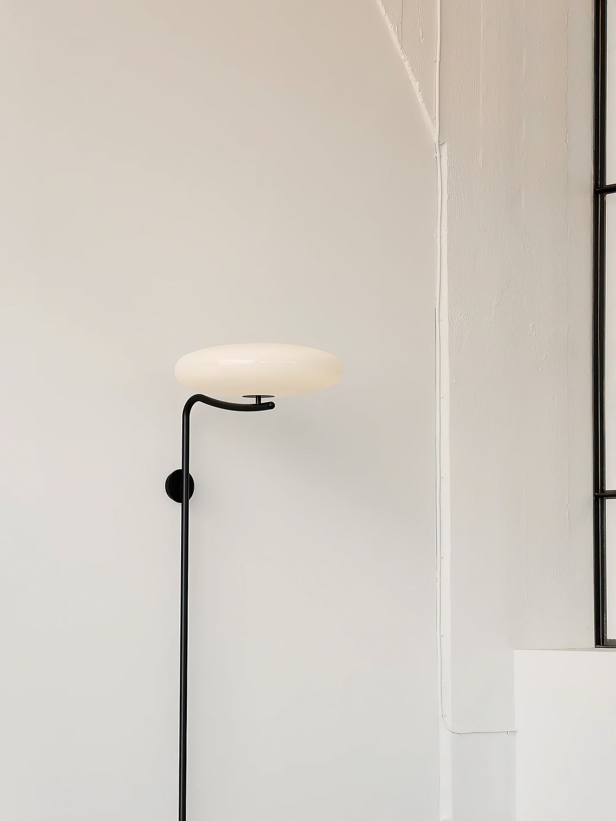 Calumi Wandleuchte mit Stecker