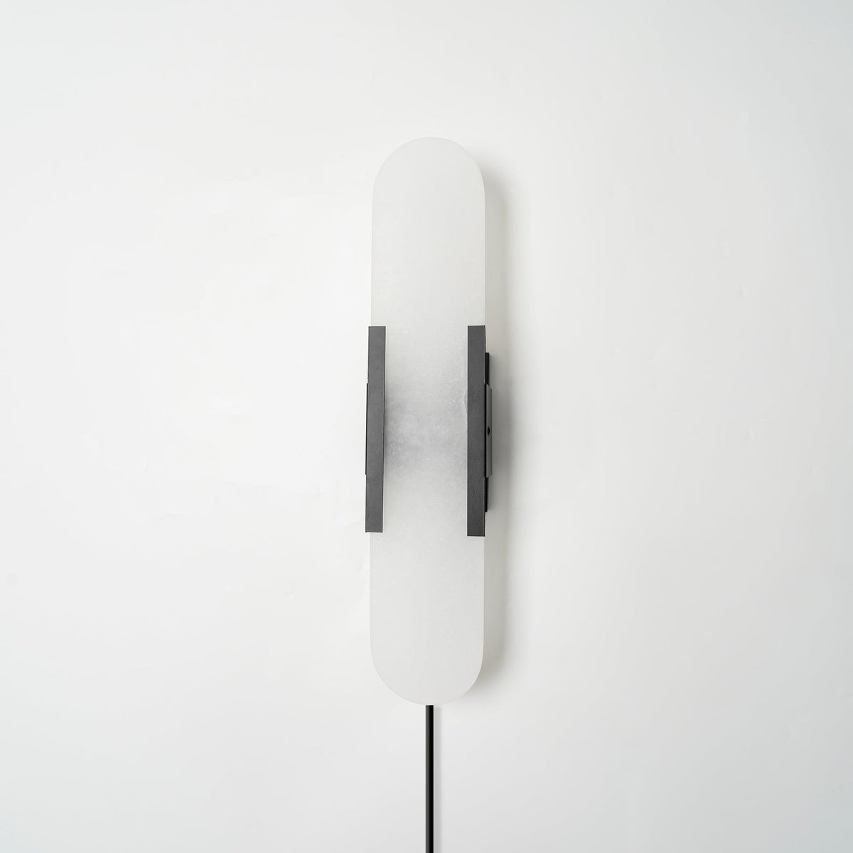 Bano Oblong Alabaster Wandleuchte mit Stecker
