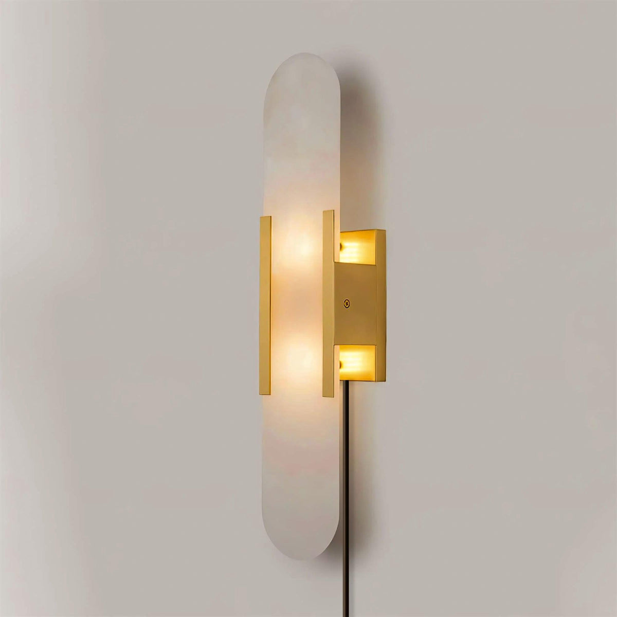 Bano Oblong Alabaster Wandleuchte mit Stecker