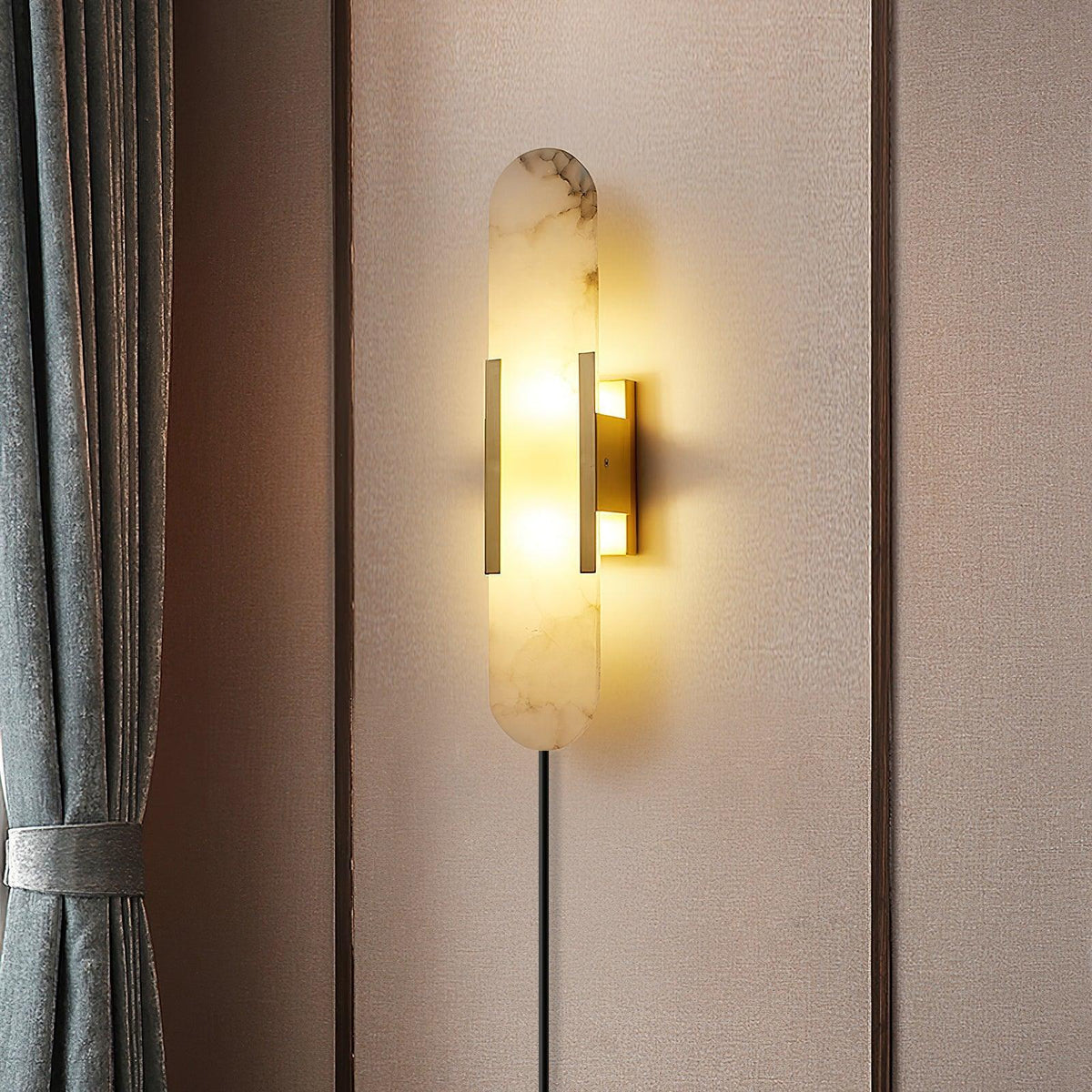 Bano Oblong Alabaster Wandleuchte mit Stecker