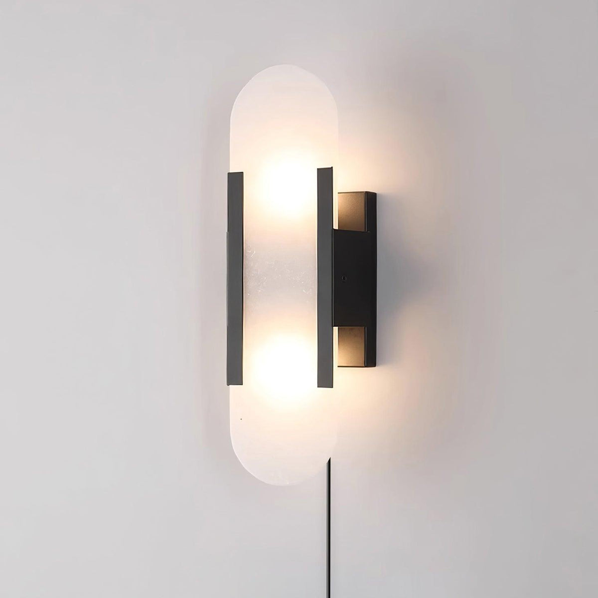 Bano Oblong Alabaster Wandleuchte mit Stecker