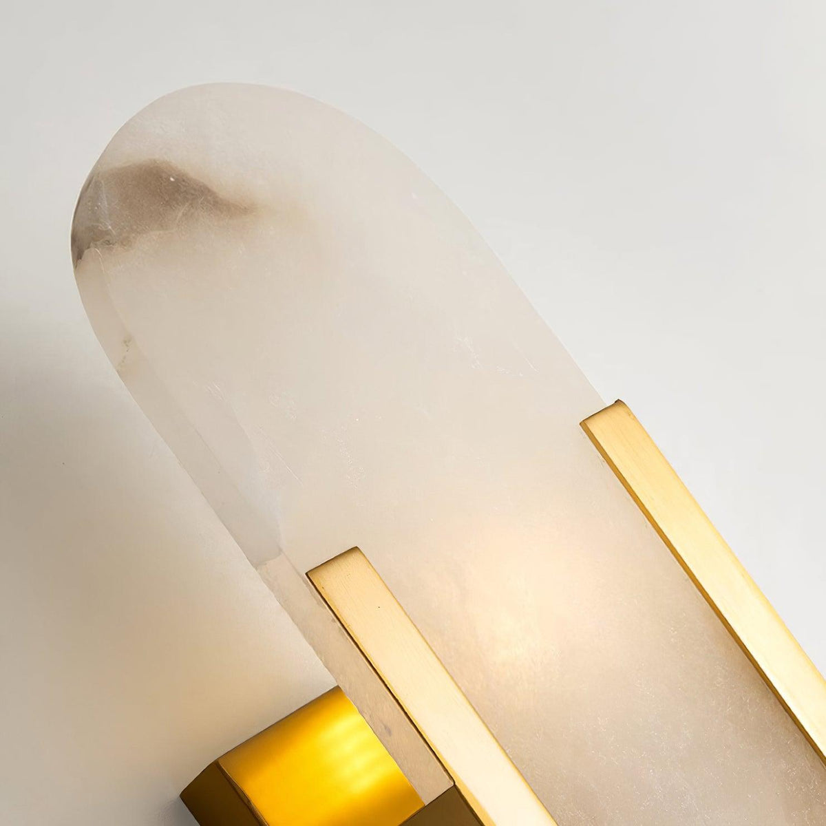 Bano Oblong Alabaster Wandleuchte mit Stecker