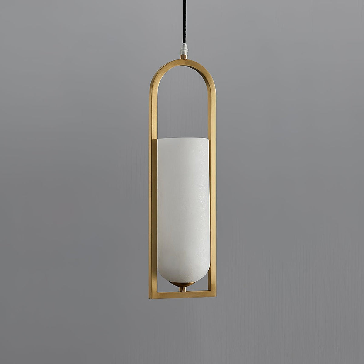 Svala Arch Alabaster Pendelleuchte