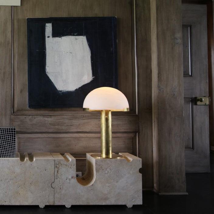 Keir Alabaster-Tischlampe