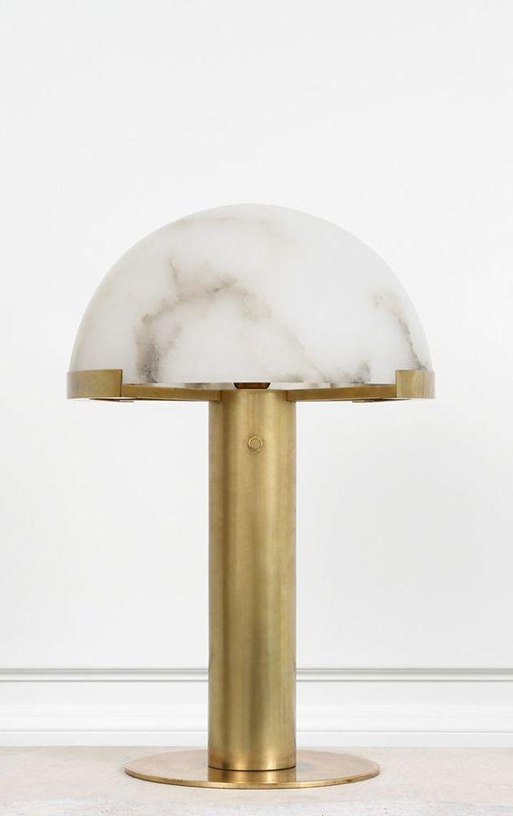Keir Alabaster-Tischlampe