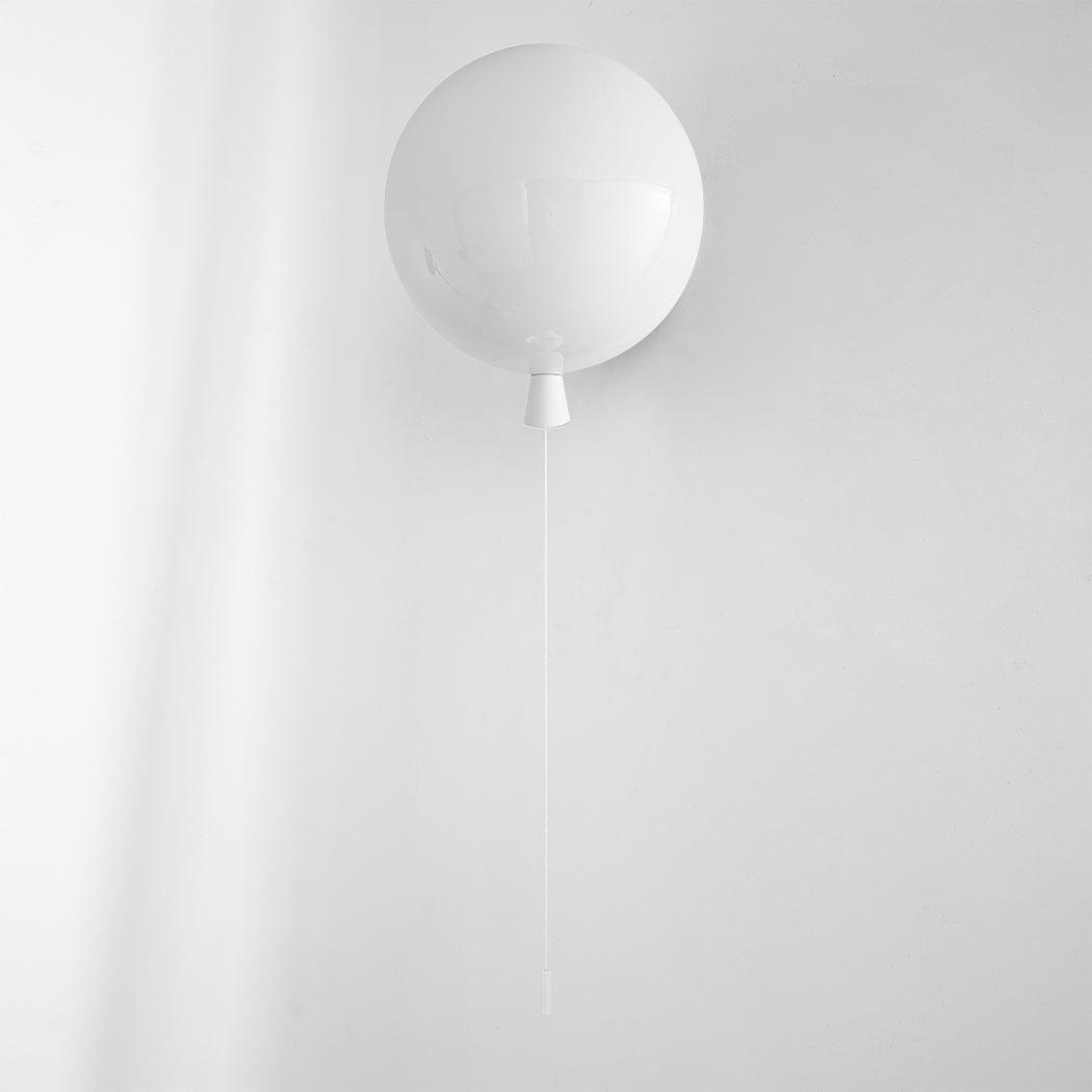 Kiri Cheerful Balloon Dream Kunststoff-Wandleuchte
