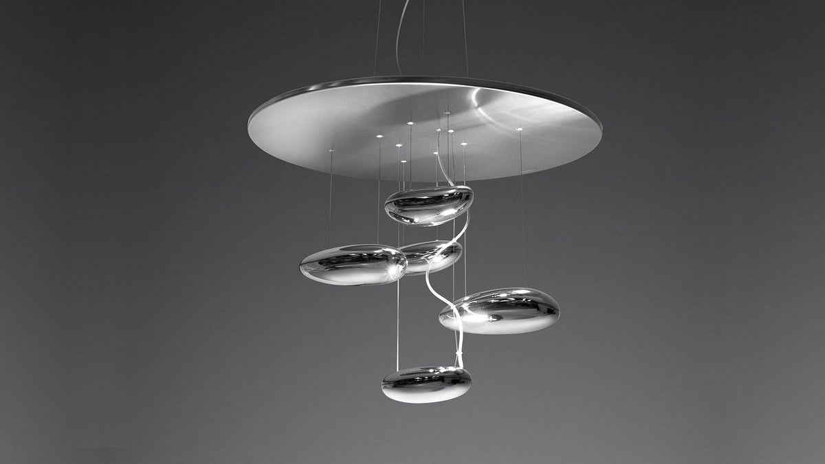 Orinanelle Kronleuchter aus Aluminium mit skulpturaler Kieselsteinform