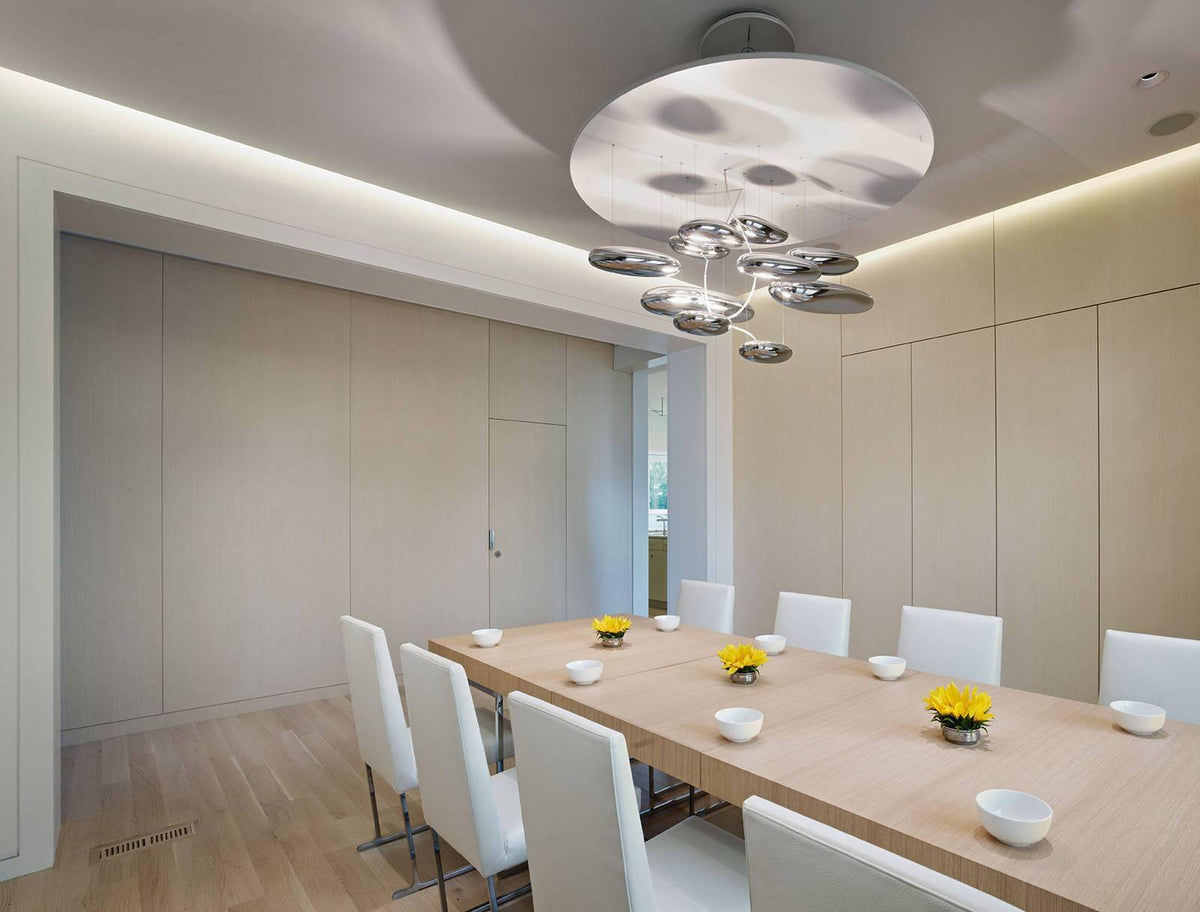 Orinanelle Kronleuchter aus Aluminium mit skulpturaler Kieselsteinform