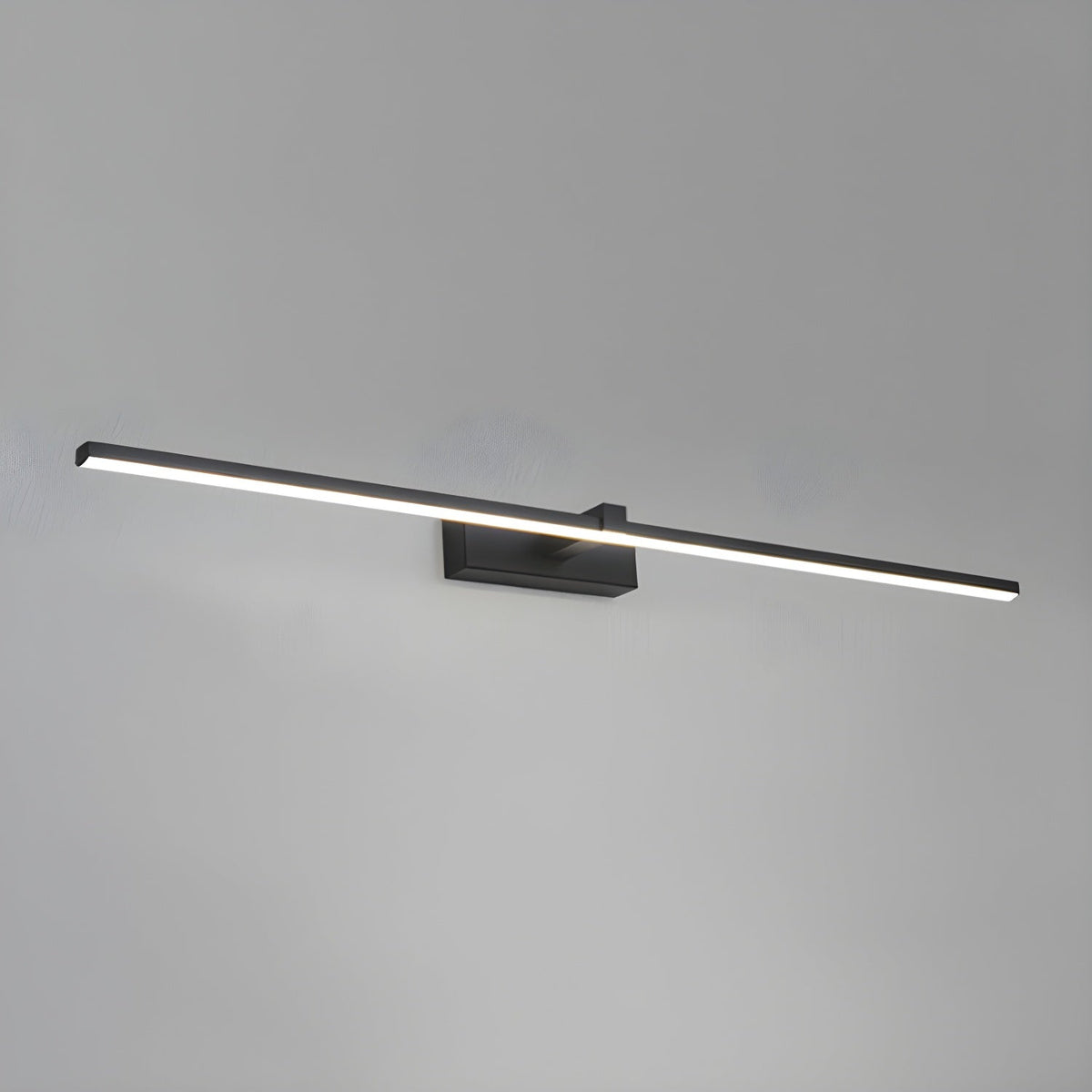 Yume lineare zeitgenössische minimalistische Wandleuchte aus Spiegel