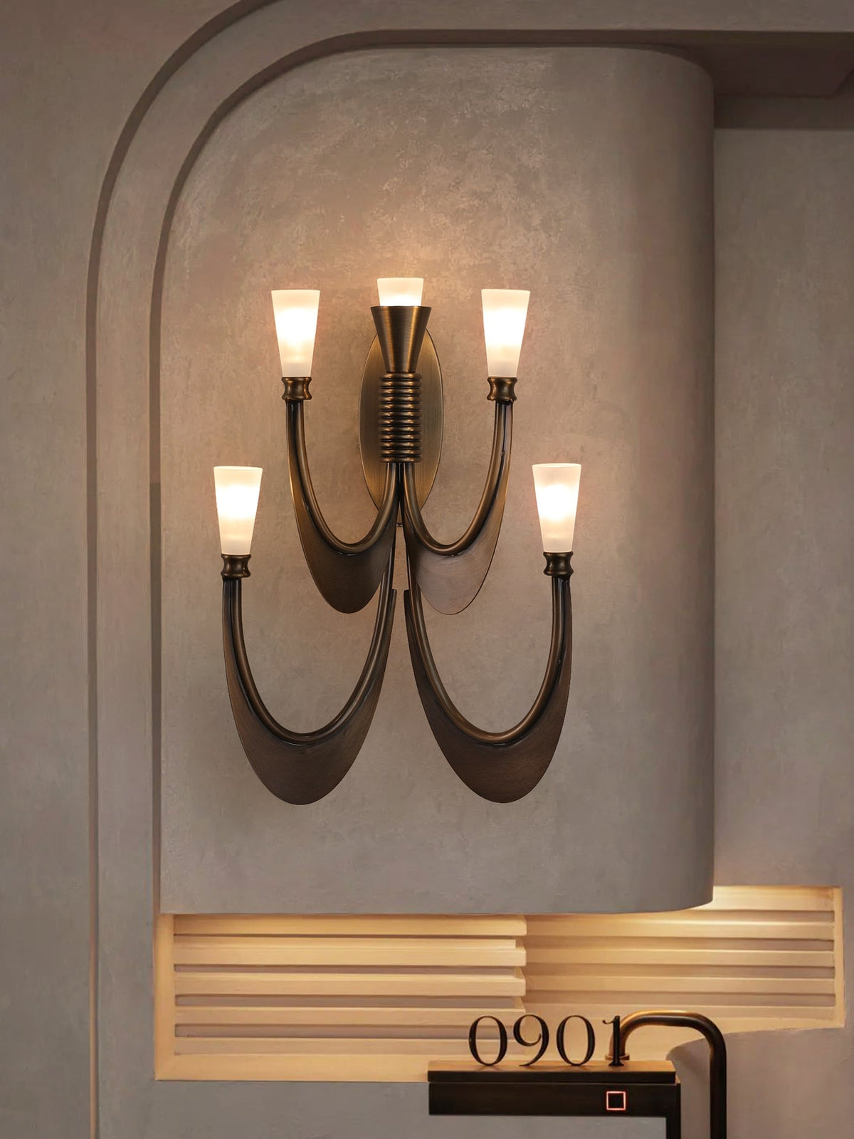 Metropolis Candelabra-Wandleuchte