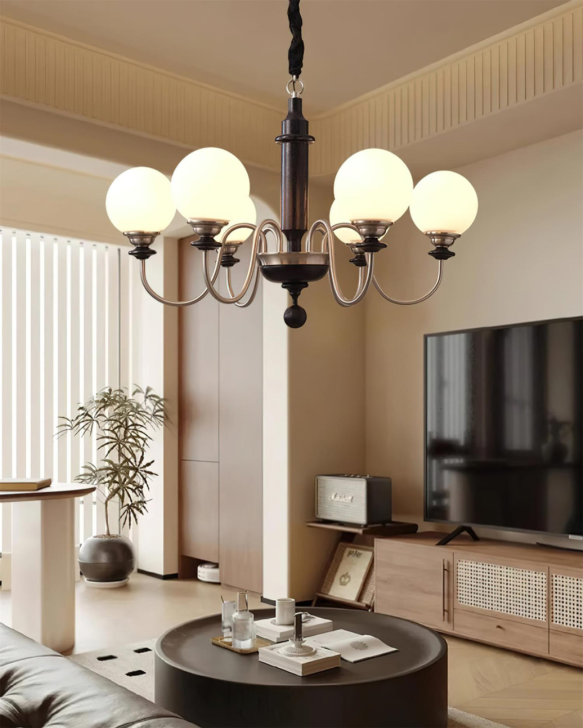 Lumivian Kronleuchter mit 8 Kugeln