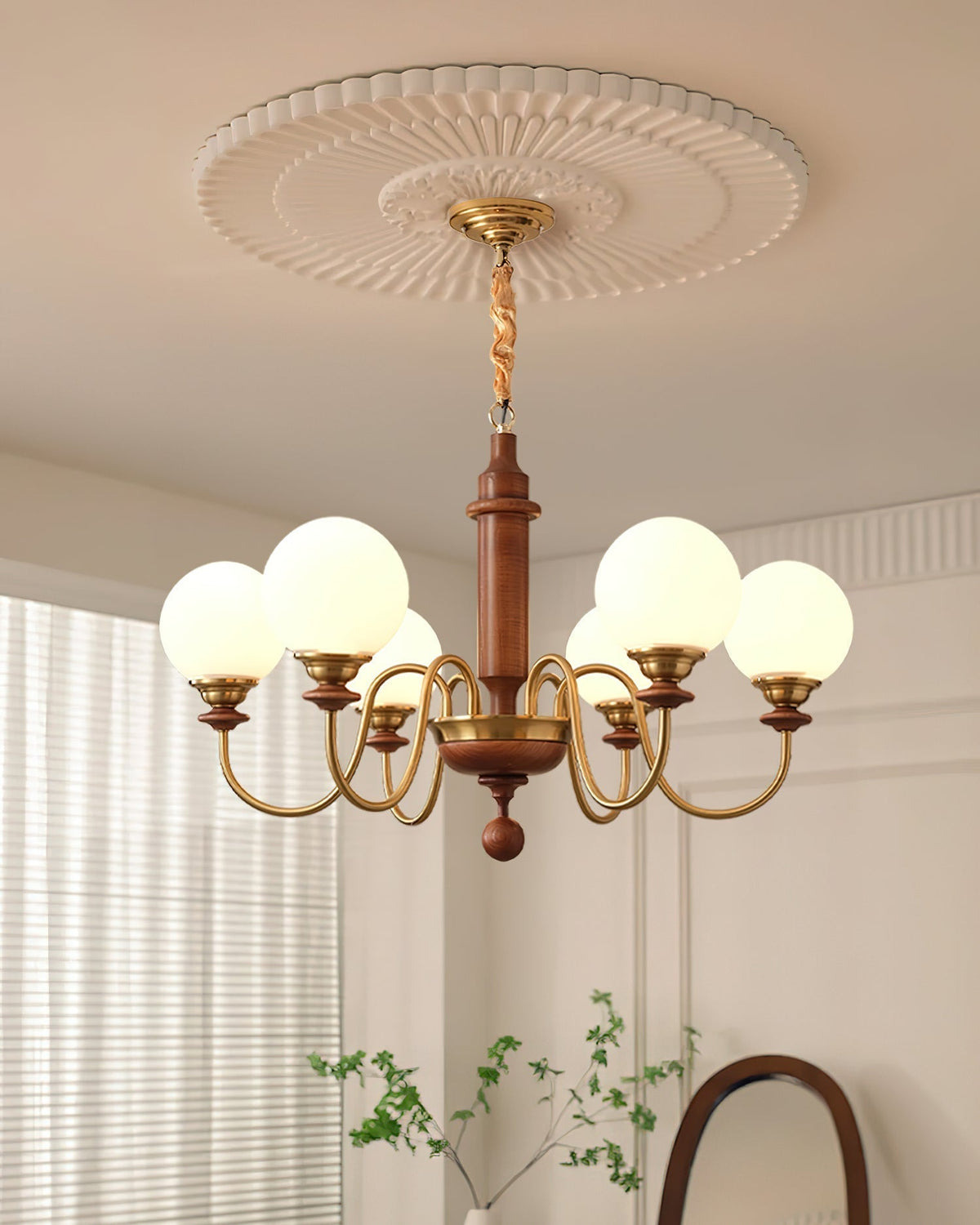 Lumivian Kronleuchter mit 8 Kugeln