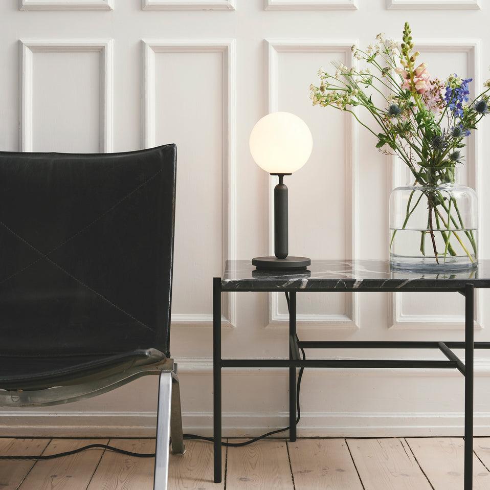 Eirelielle Minimalistische Tischleuchte aus Glas