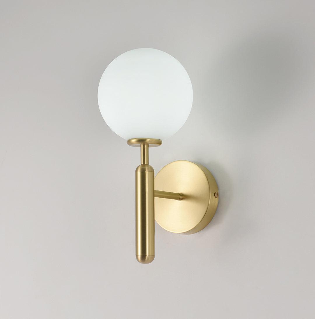 Kynlo Wandleuchte Mit Stecker Transparent Optisches Glas Kugel Nordisch Minimalistisch für Schlafzimmer