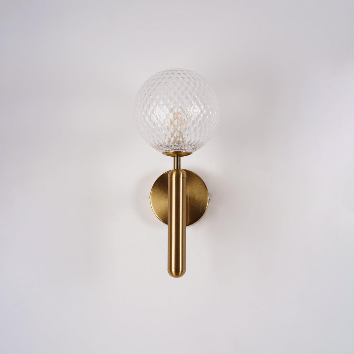 Kynlo Wandleuchte Mit Stecker Transparent Optisches Glas Kugel Nordisch Minimalistisch für Schlafzimmer