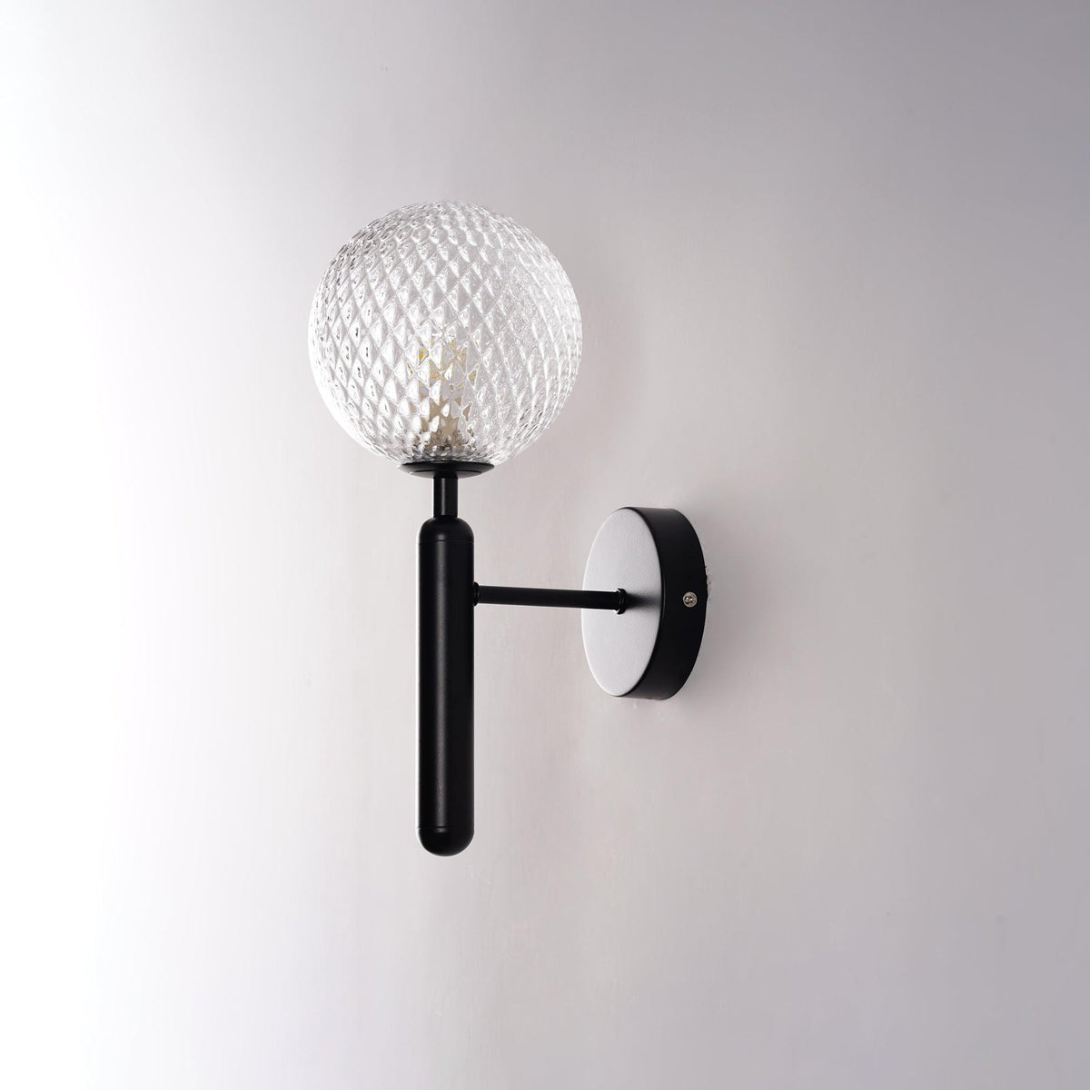 Kynlo Wandleuchte Mit Stecker Transparent Optisches Glas Kugel Nordisch Minimalistisch für Schlafzimmer