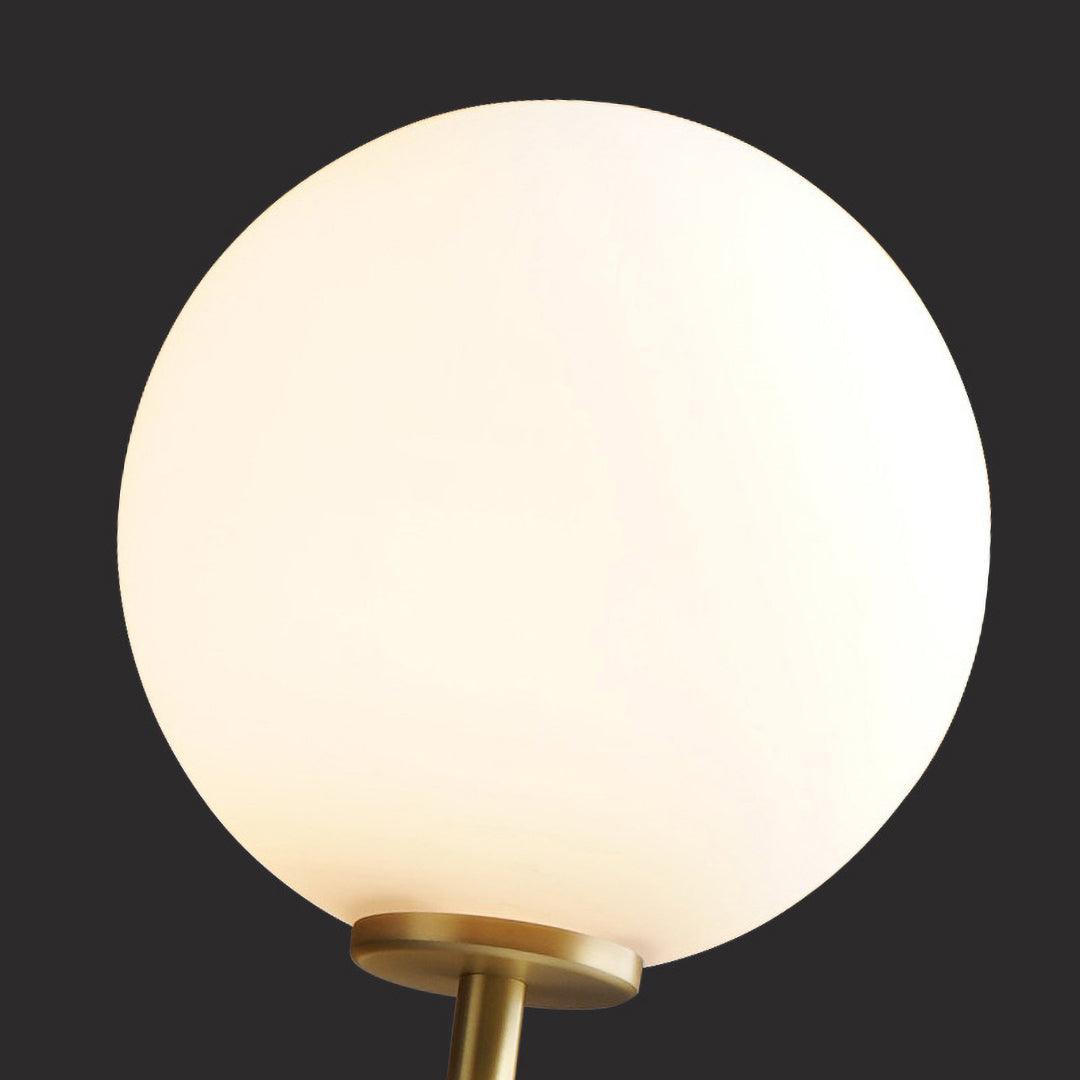 Culorara zeitgenössische minimalistische Wandleuchte aus Messing