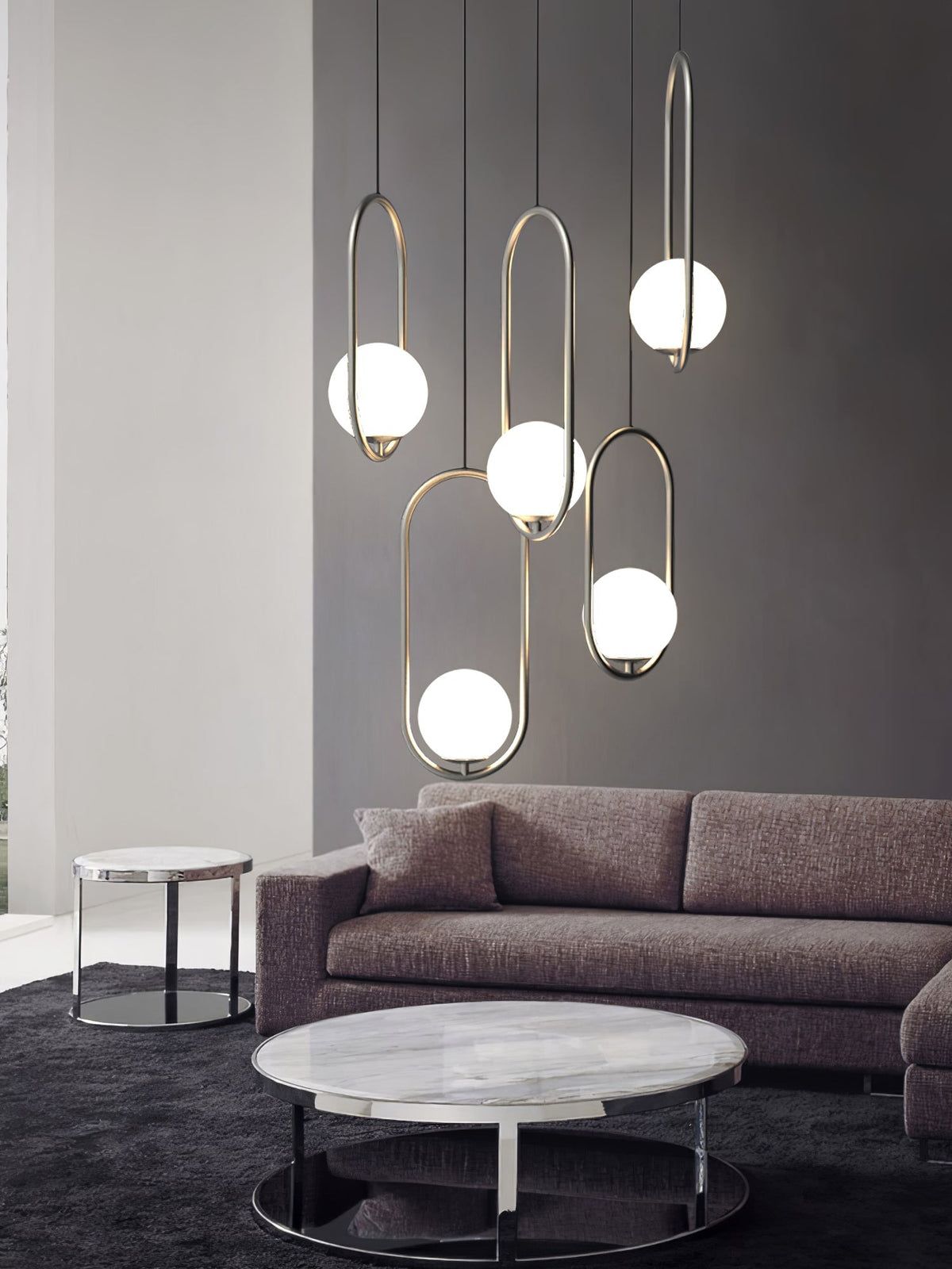 Orieria Pendelleuchte aus Messing im modernen Ringdesign