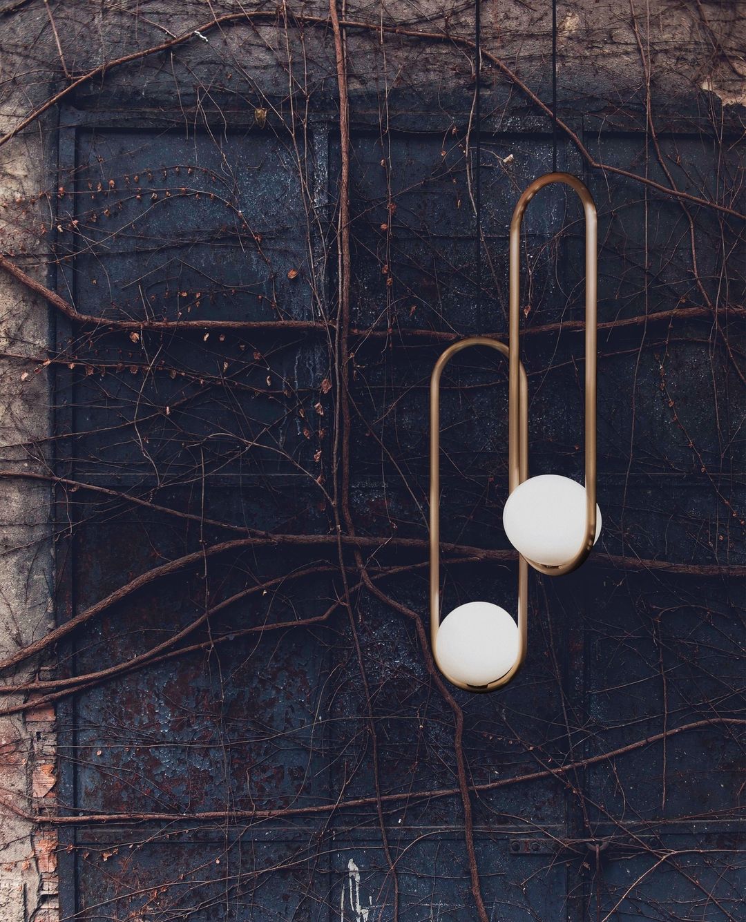 Orieria Pendelleuchte aus Messing im modernen Ringdesign