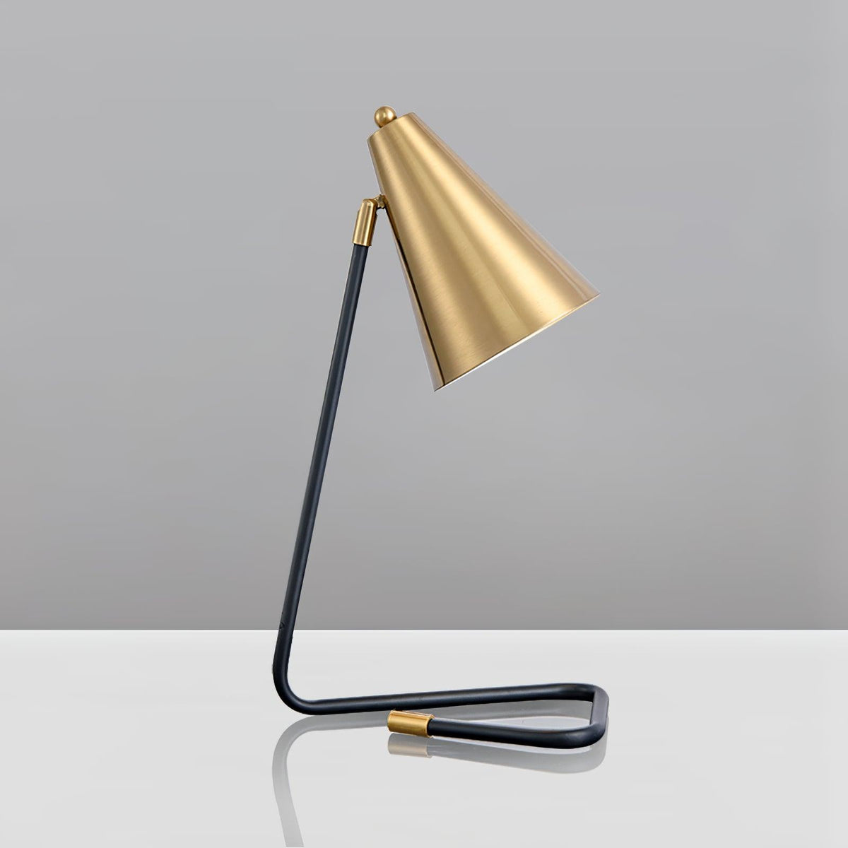 Lumiere Industrielle Tischleuchte