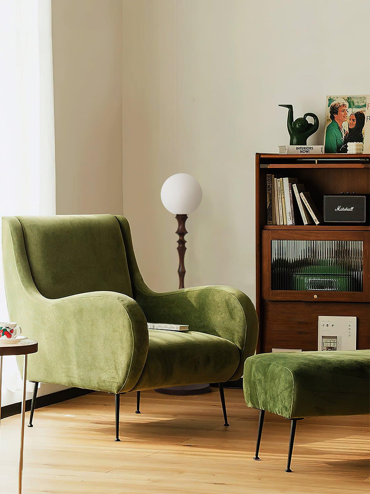 Vilten elegante Stehleuchte aus Holz