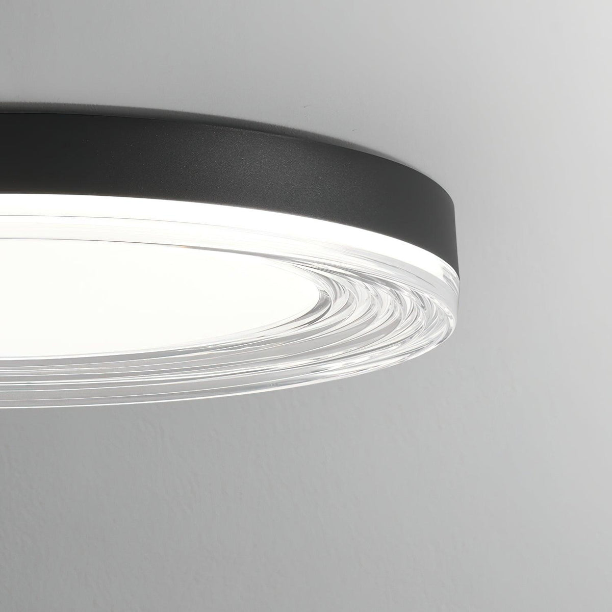 Orbit Deckenleuchte aus Aluminium im Fashion-Design