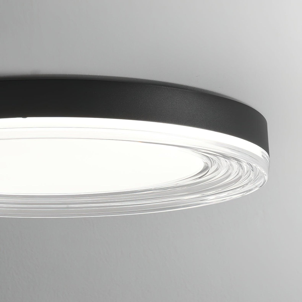 Orbit Deckenleuchte aus Aluminium im Fashion-Design