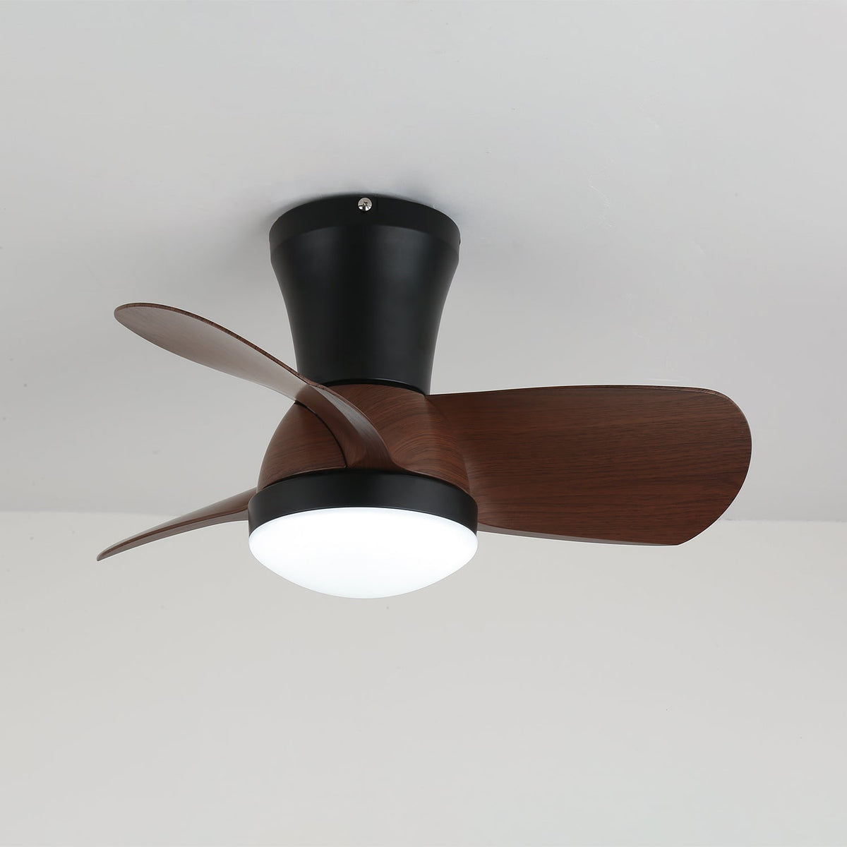 Aldaira Moderner Deckenventilator mit Beleuchtung aus Holz