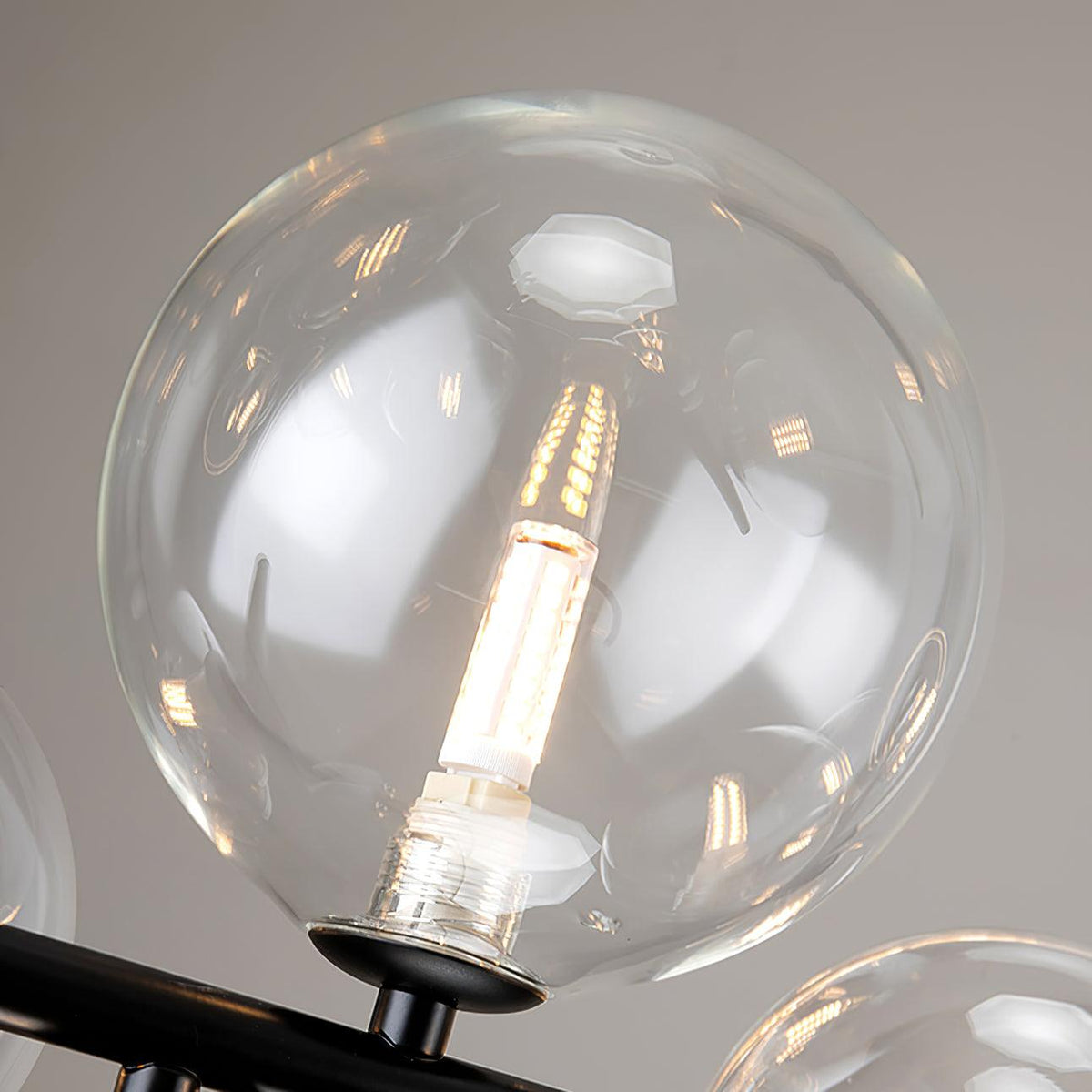 Edvane Kronleuchter Glas Kugel Nordisch Schwarz LED