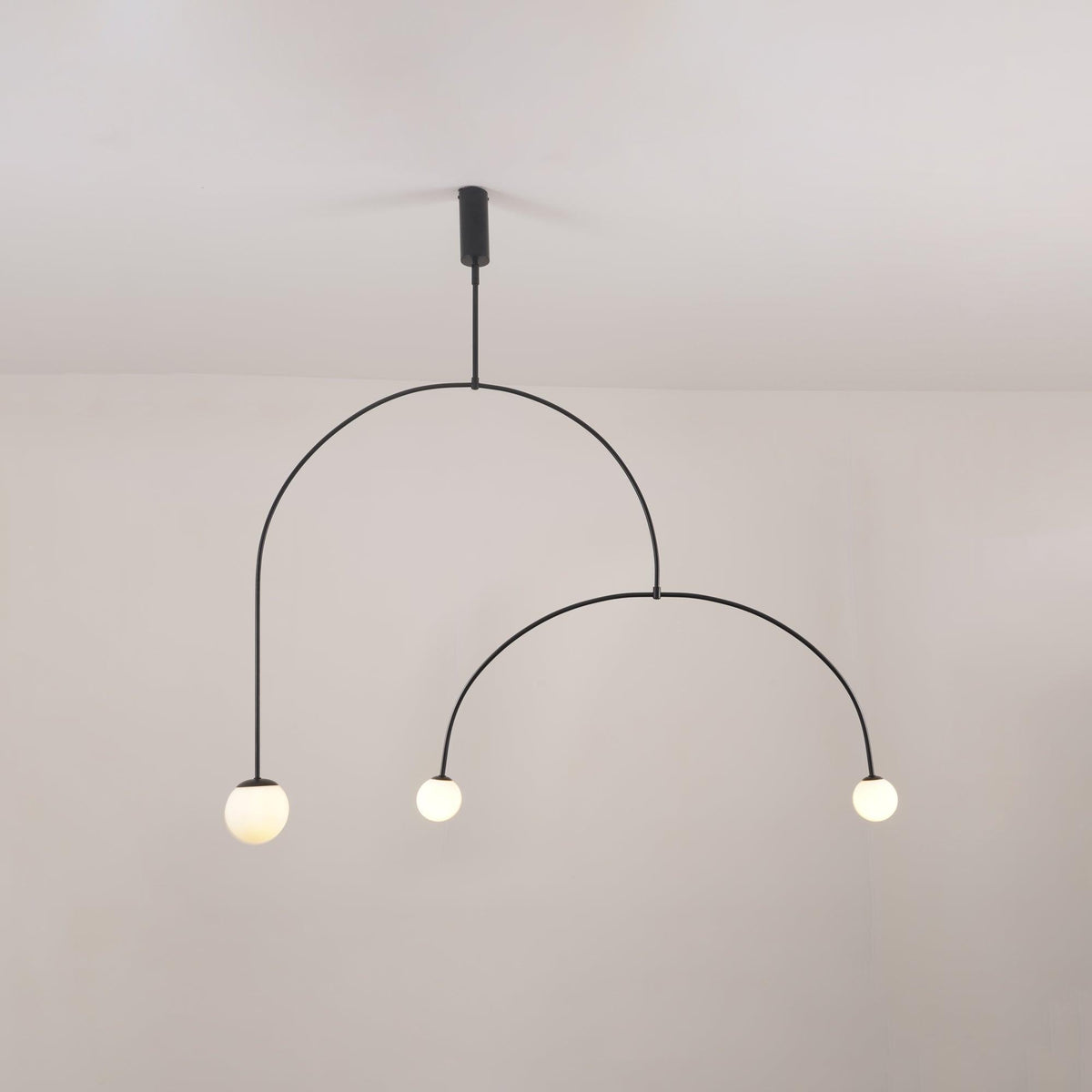 Viraiseon Kronleuchter Mobile Schwarz Minimalistisch