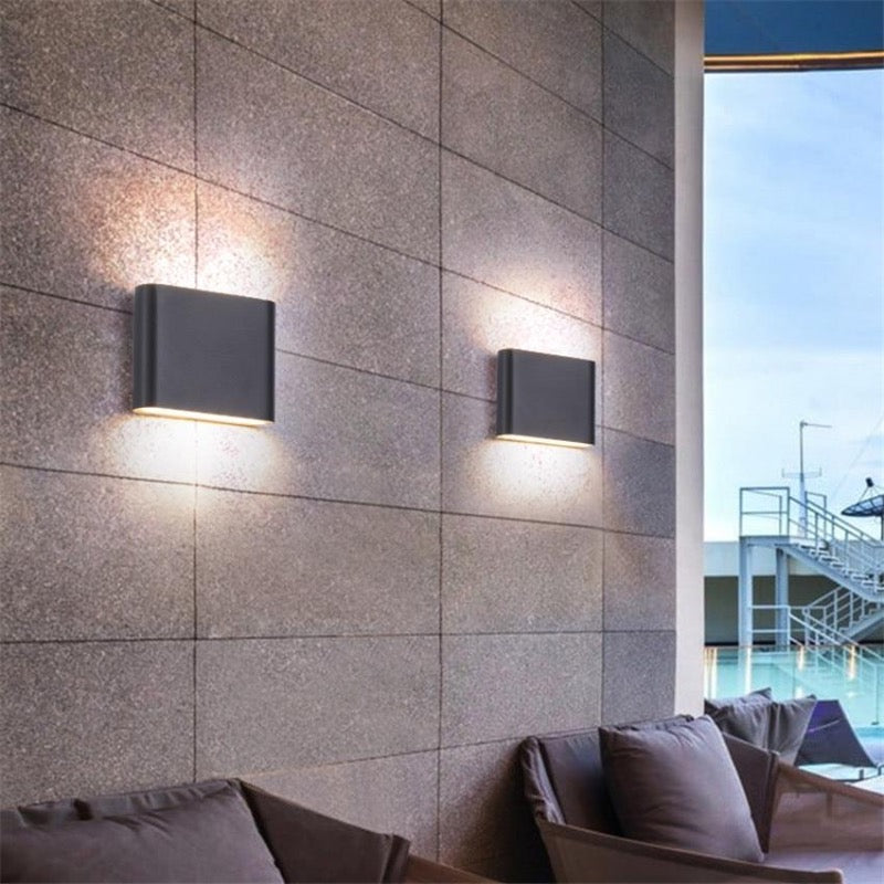 Ray Modern Wasserdichte LED Wandleuchte Rechteckig Innen/Außen Weiß/Schwarz Metall