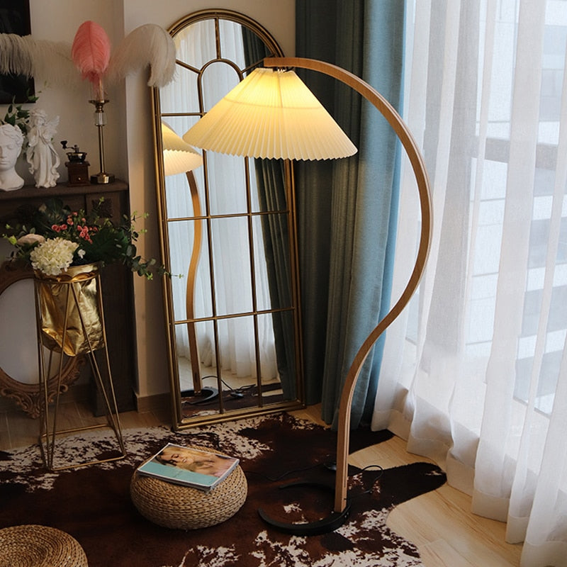 Muto Einzigartige LED Stehlampe Holz Metall Wohnzimmer