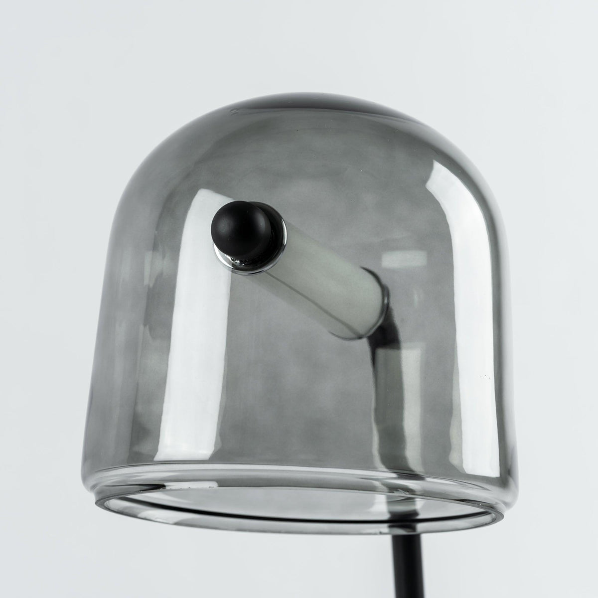 Caronel moderne Tischleuchte aus Glas
