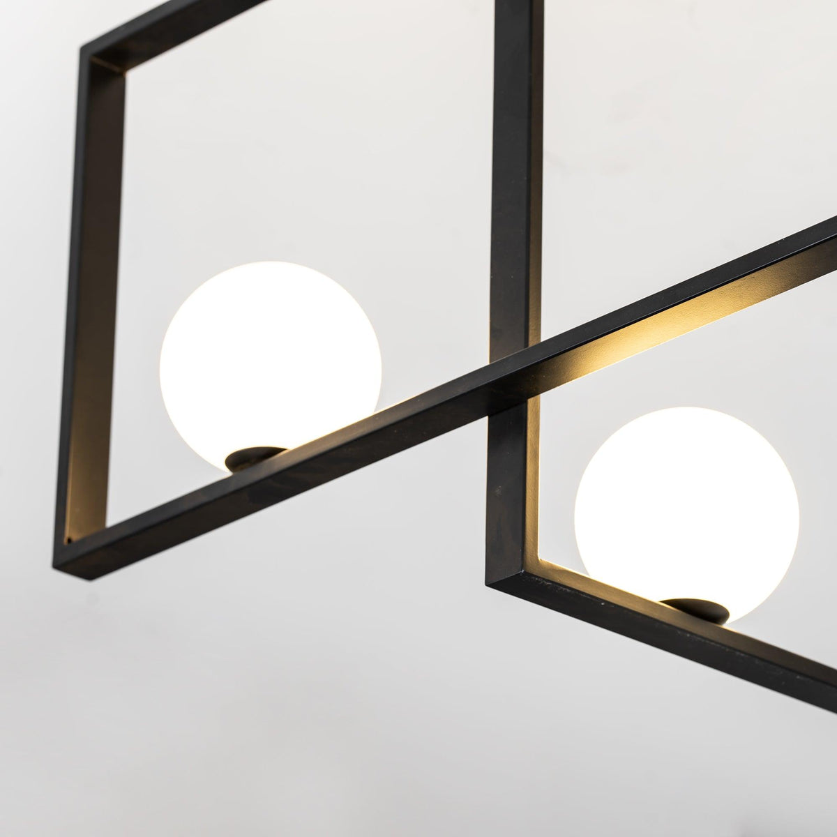 Veliiel Kronleuchter Mondrian aus Glas in Messing mit geometrischem Design