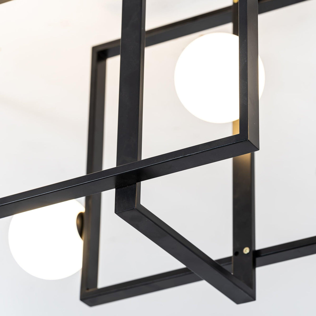 Veliiel Kronleuchter Mondrian aus Glas in Messing mit geometrischem Design