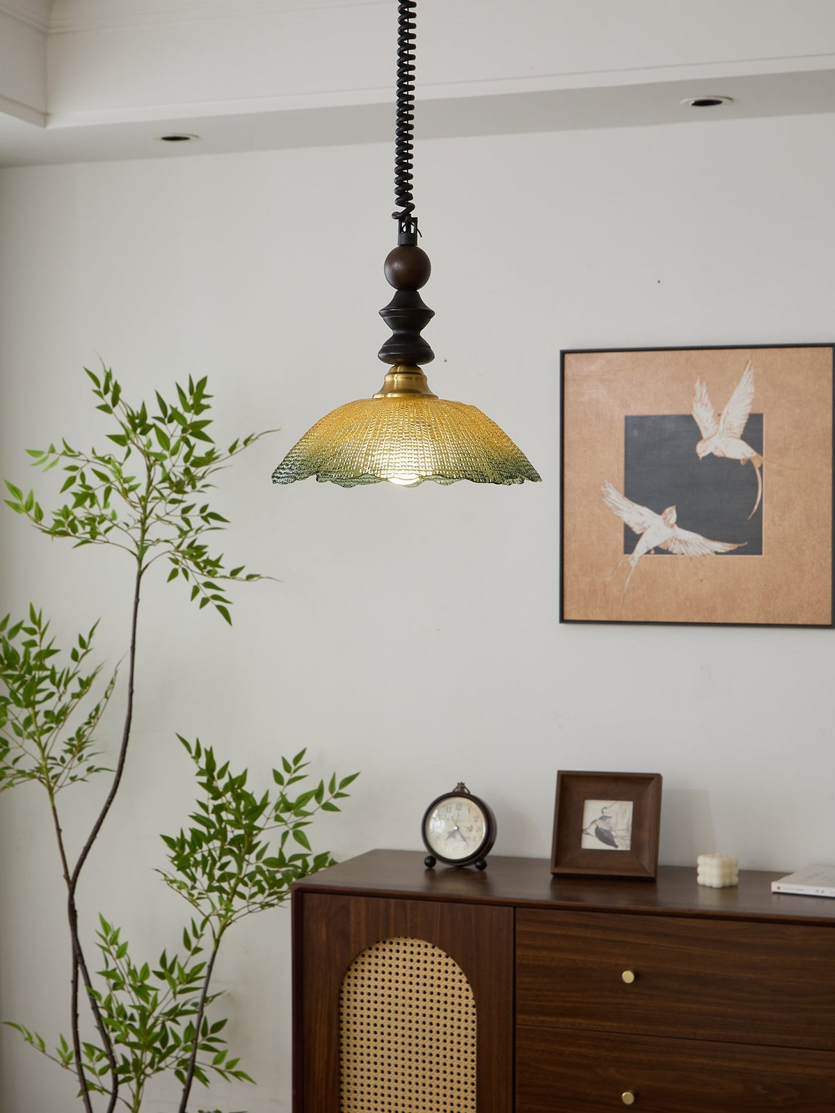 Nydoreth Elegance Vintage Art Pendelleuchte aus Holz