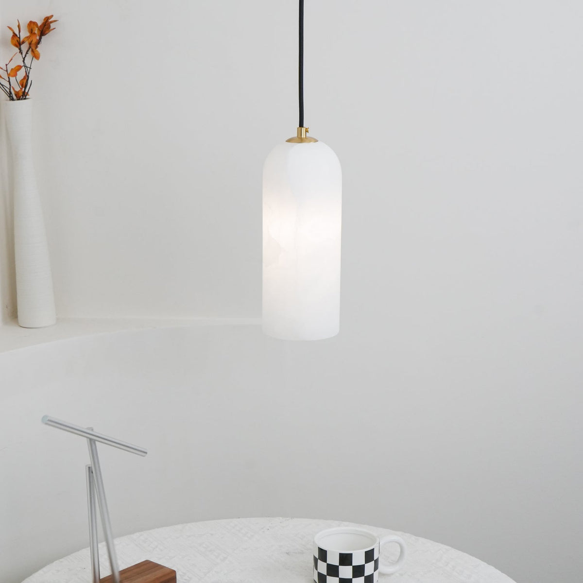 Nivenira zylindrische Pendelleuchte aus Alabaster
