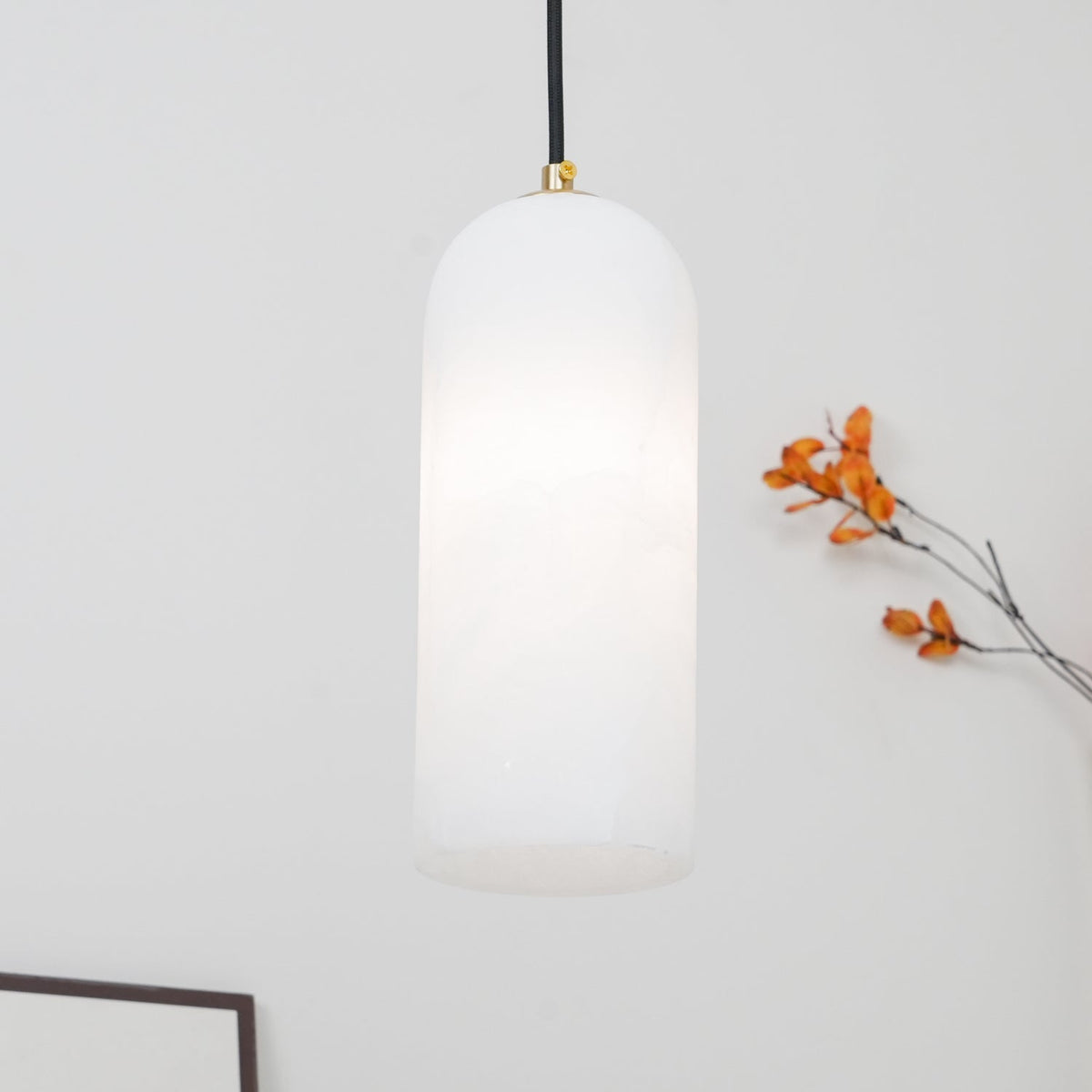 Nivenira zylindrische Pendelleuchte aus Alabaster