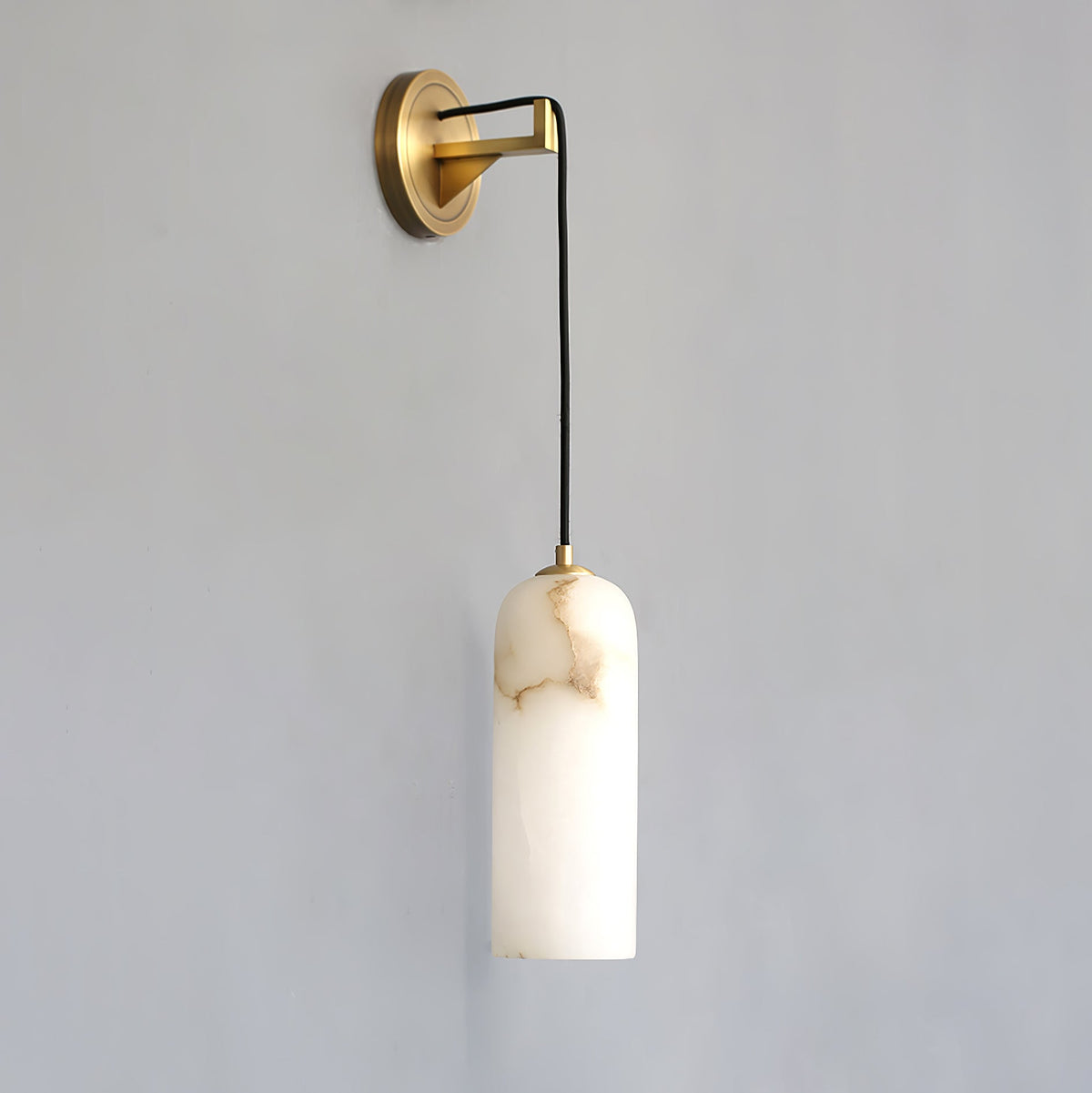 Haelion Wandleuchte aus Alabaster