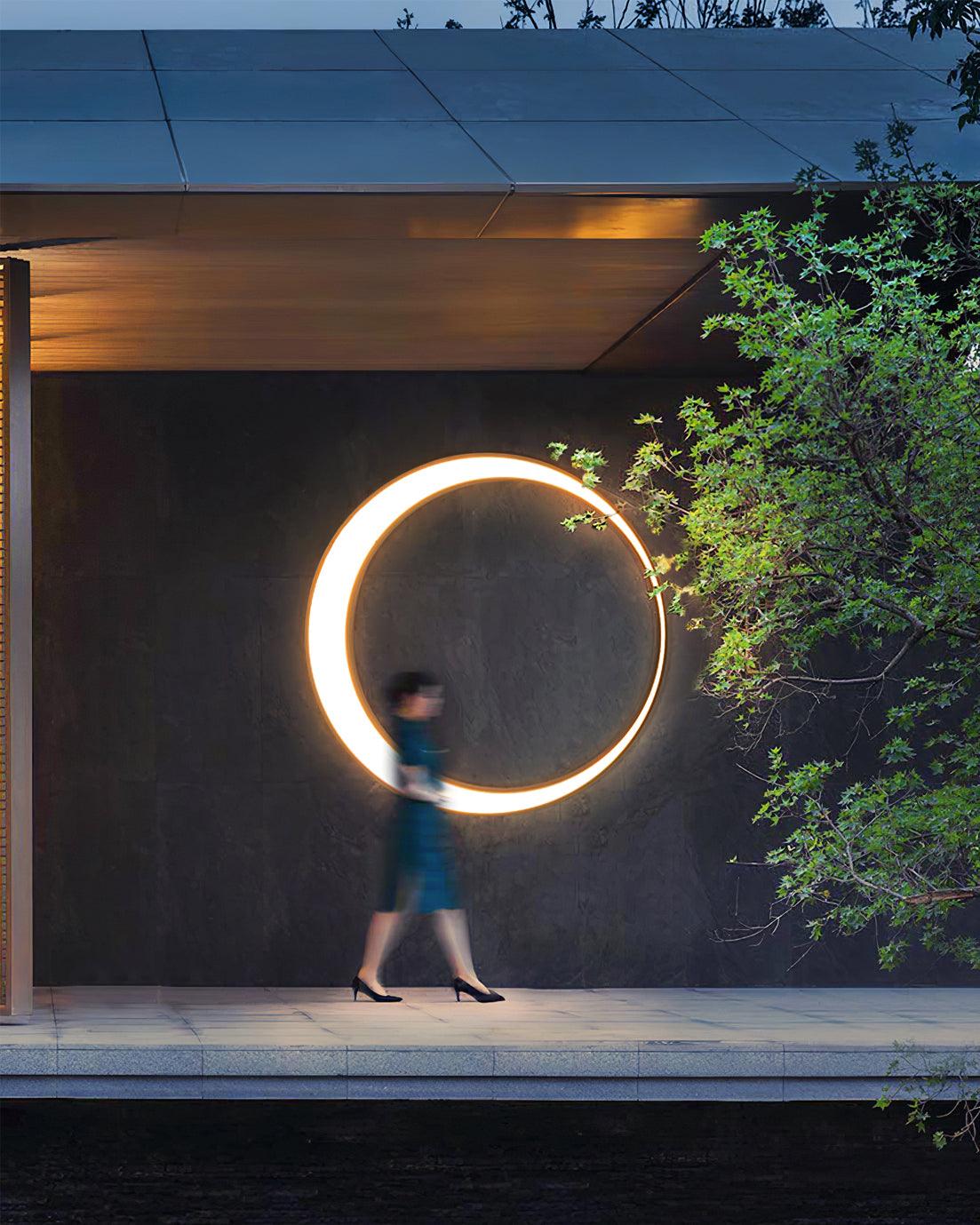 Noreliella runde Außenwandleuchte mit LED