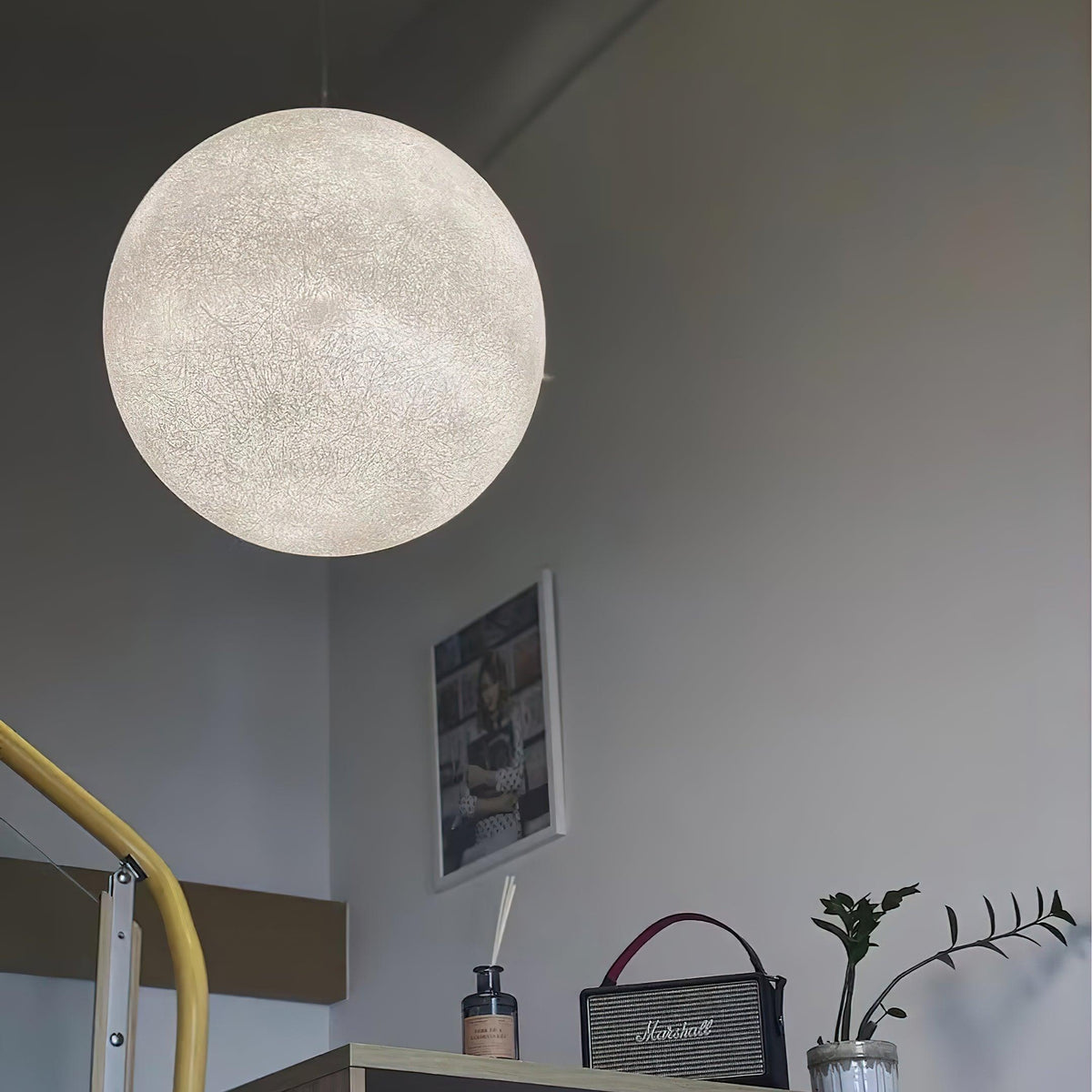 Miralaine Pendelleuchte Mondförmig für Wohnzimmer