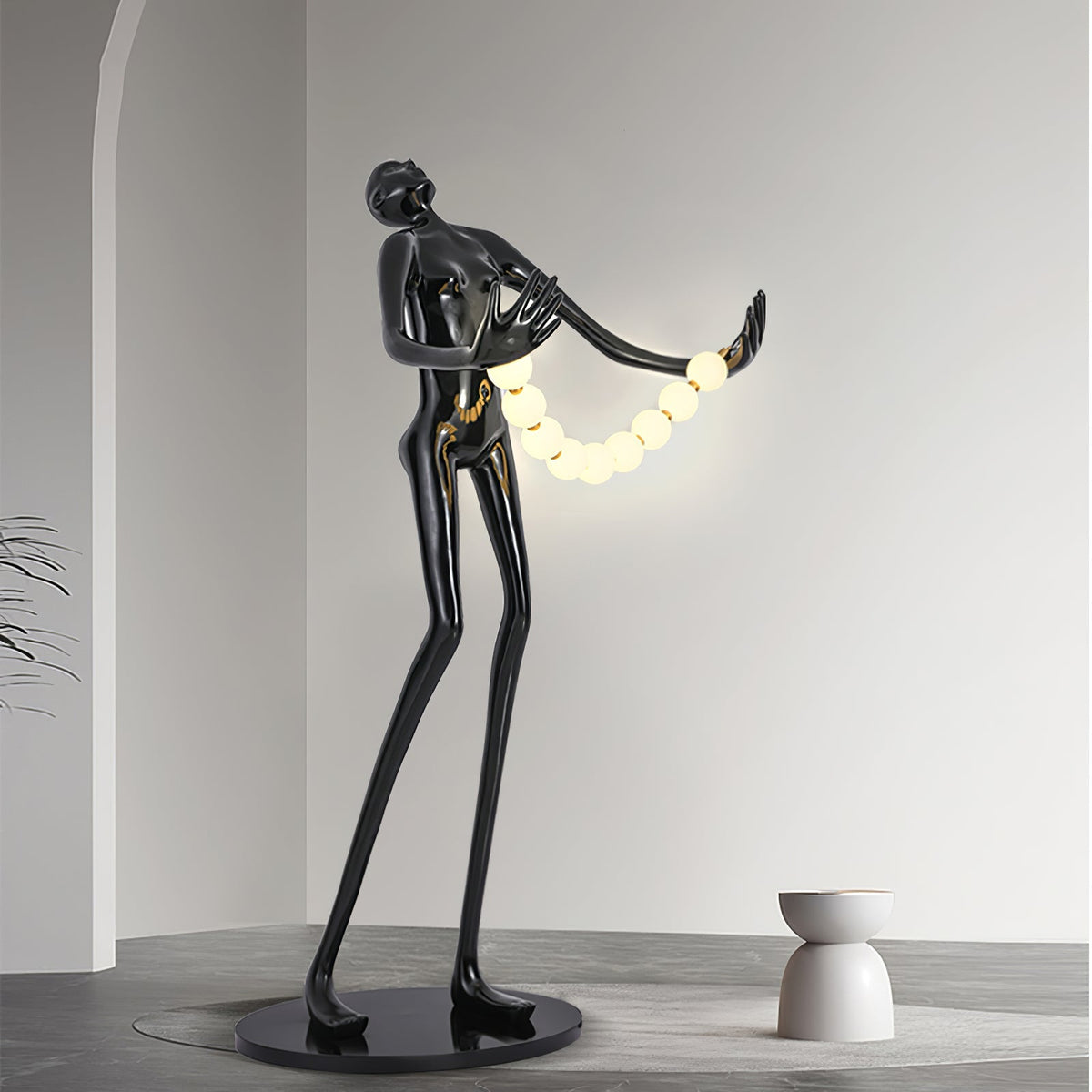 Orbit Beaded Sculptural Stehleuchte