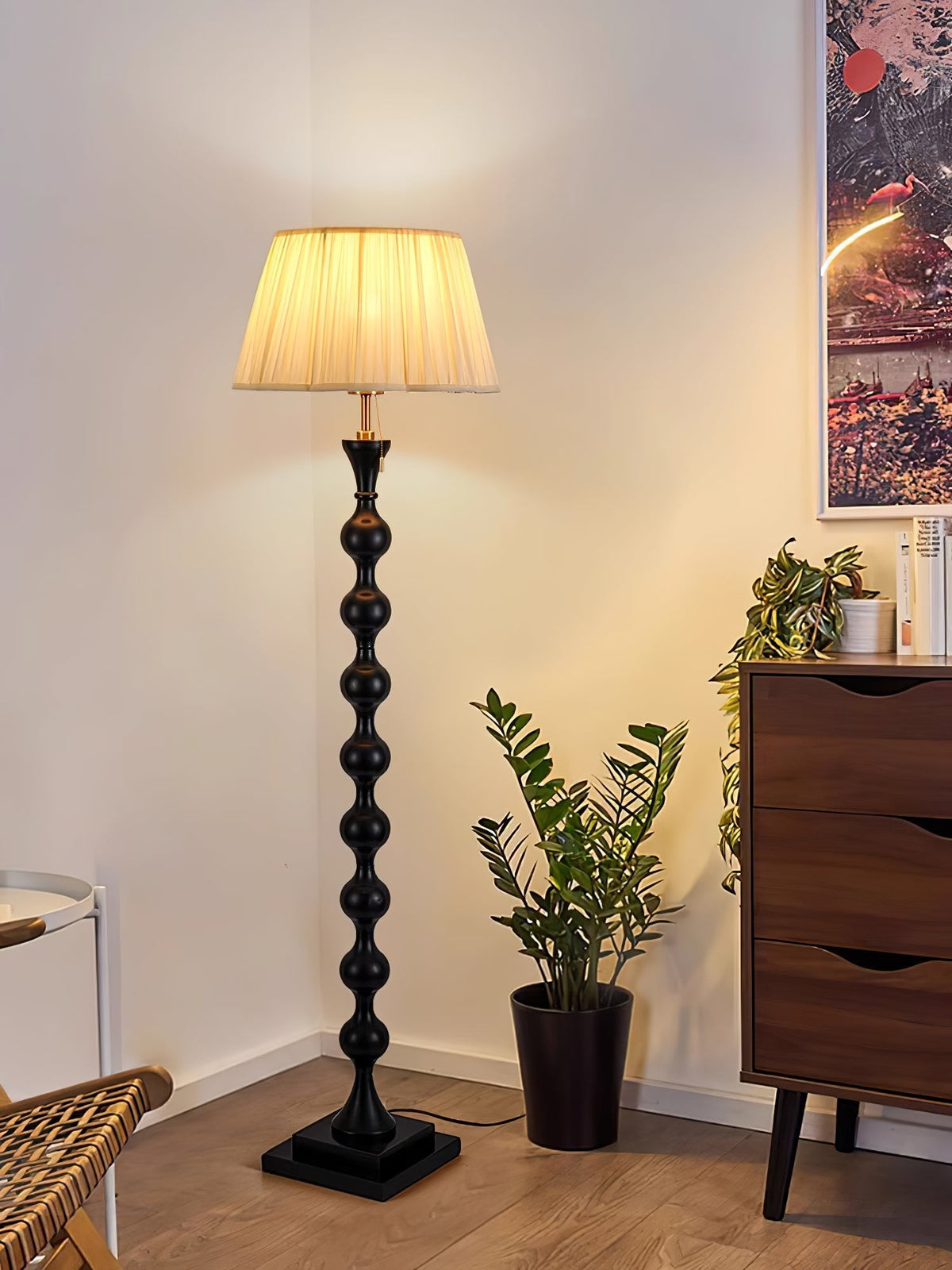 Celon Stehleuchte aus Holz und Stoff im Vintage-Stil