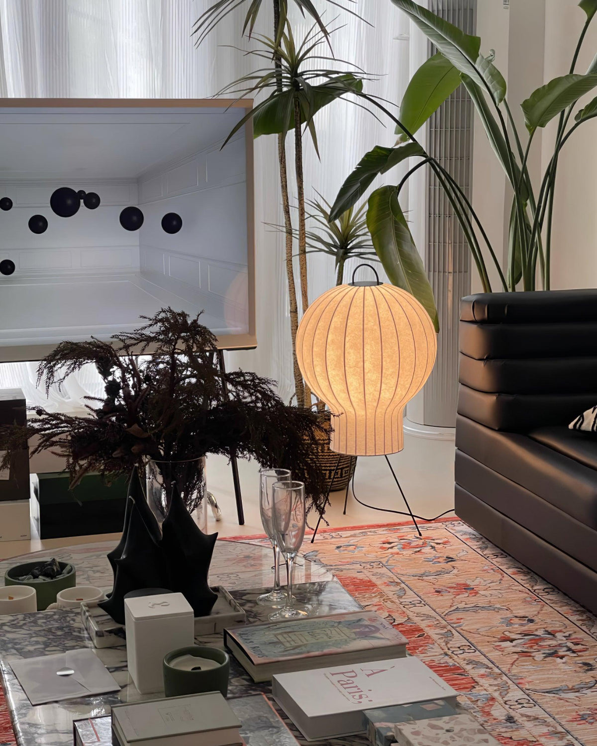 Balloon Stehleuchte aus Seide im minimalistischen Stil