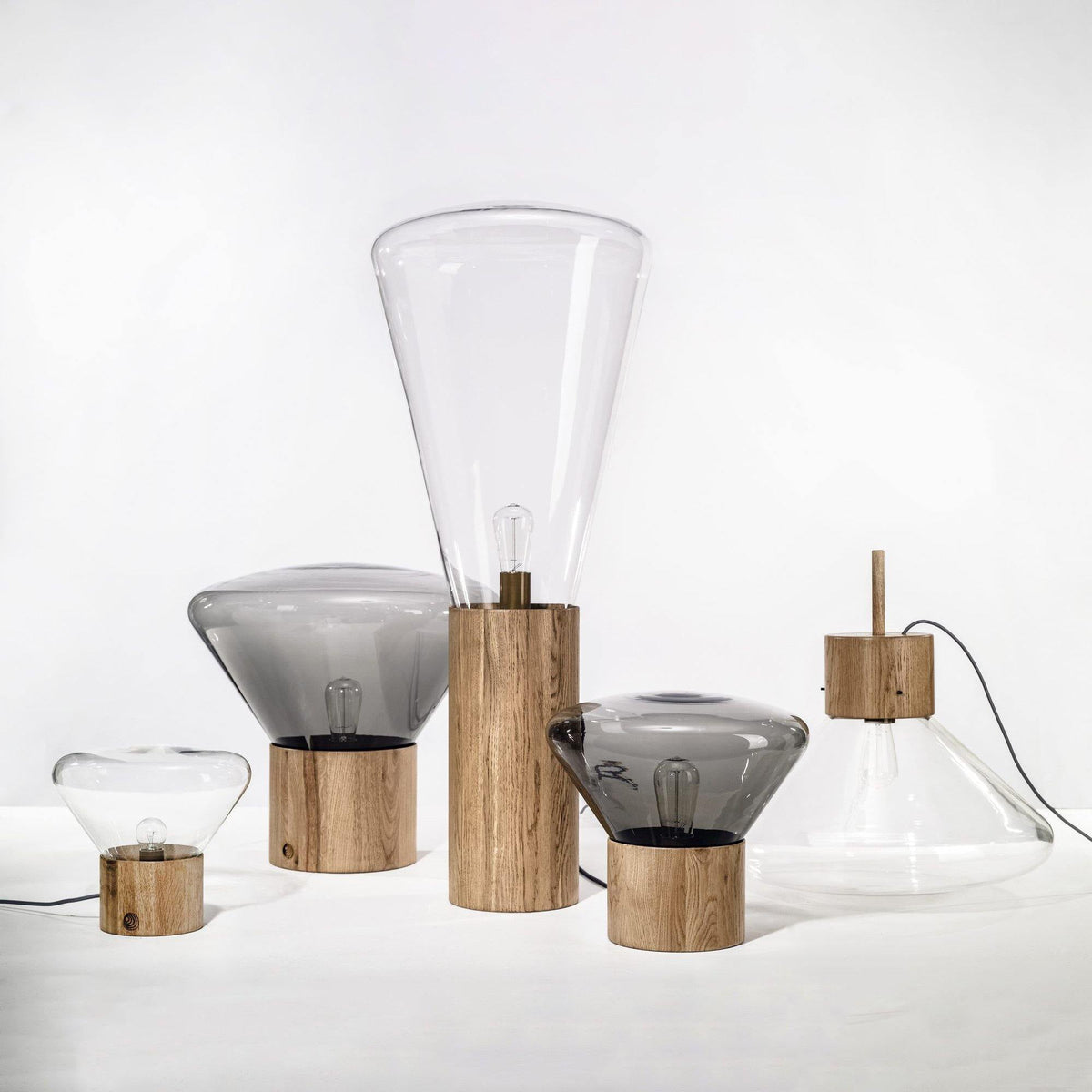 Sylirella Minimalistische Tischleuchte aus Holz