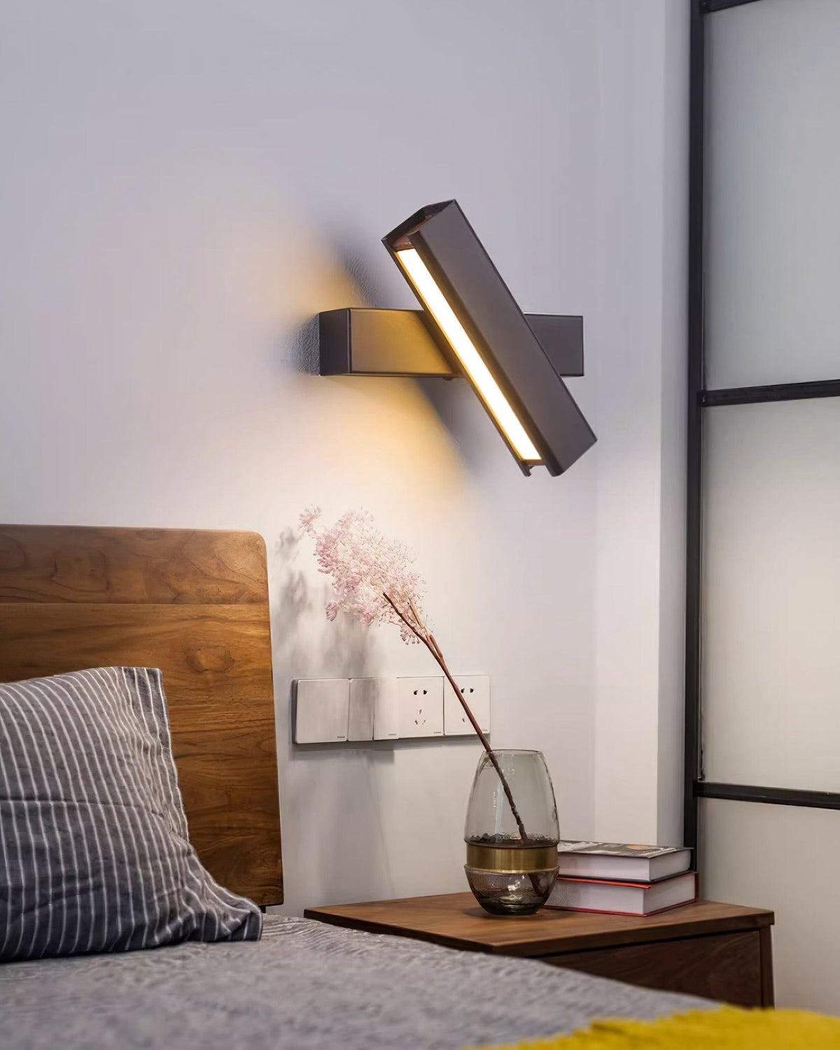 Verstellbare Aluminium-Wandleuchte für Schlafzimmer und Wohnzimmer | Cielum