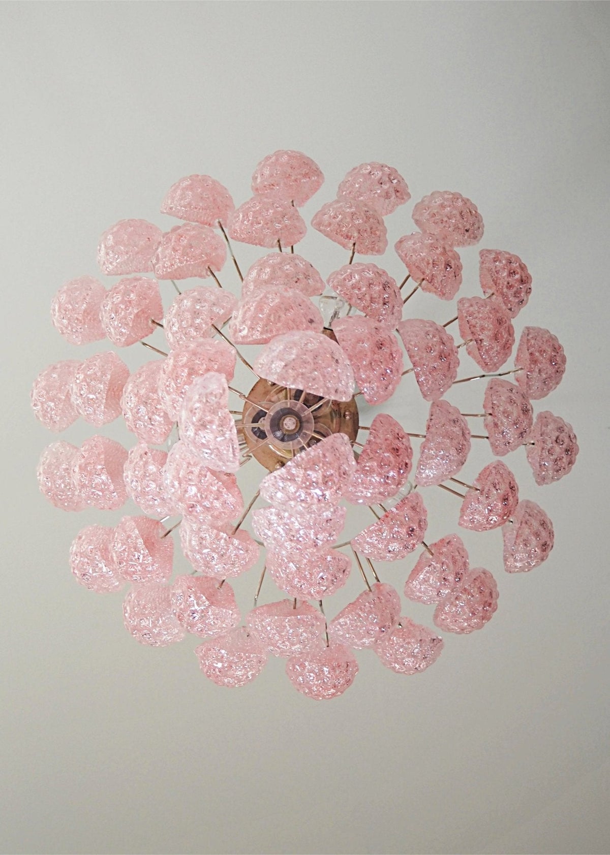 Veliena Kronleuchter Rosa Tropfen Murano-Glas Diamantmuster Wasserfall